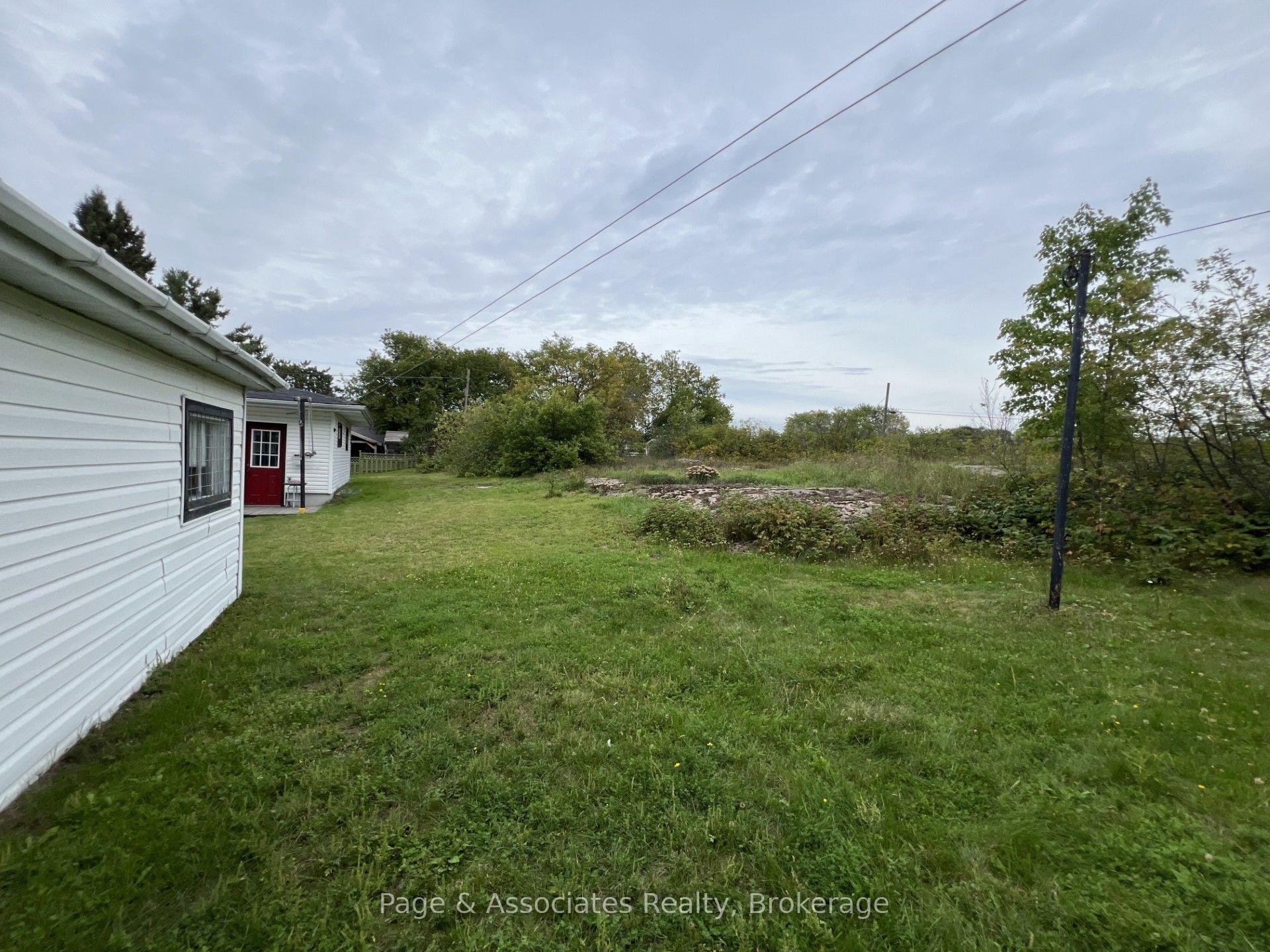 Photo 11 of 134 Dufferin Street, West Nipissing, Sturgeon Falls — HOMEH