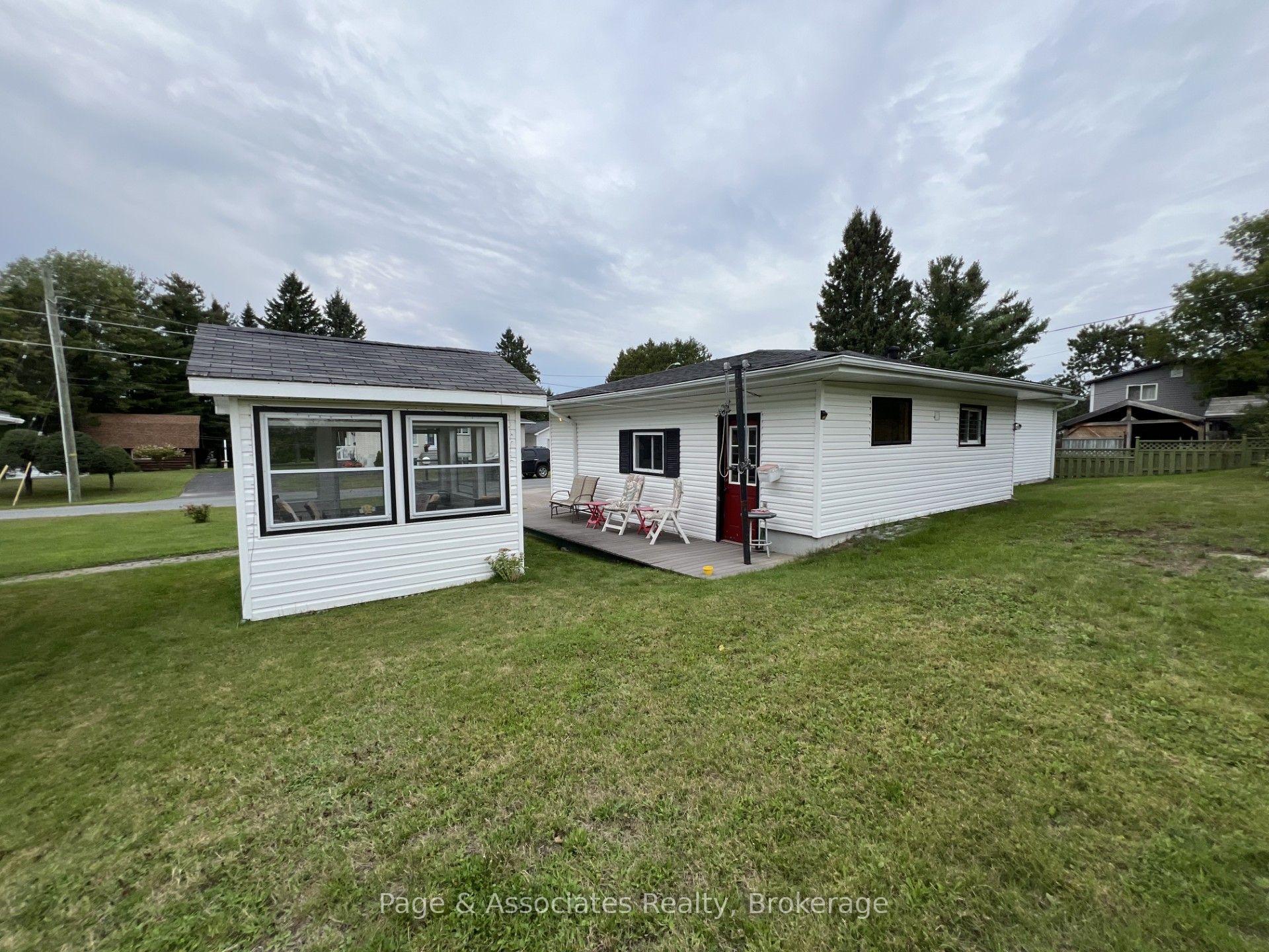 Photo 13 of 134 Dufferin Street, West Nipissing, Sturgeon Falls — HOMEH