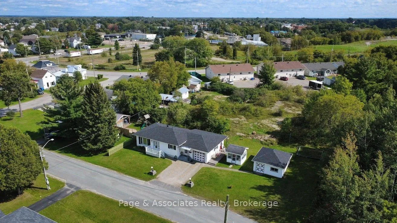 Photo of 134 Dufferin Street