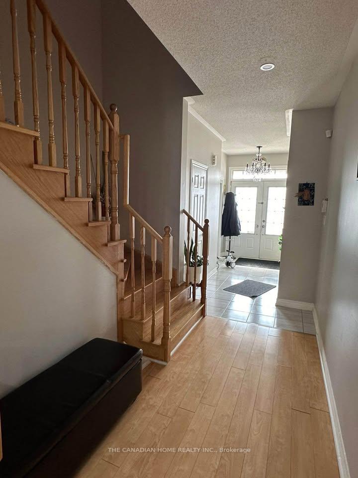 Photo 6 of 303 Robert Parkinson Drive, Brampton, Northwest Brampton — HOMEH