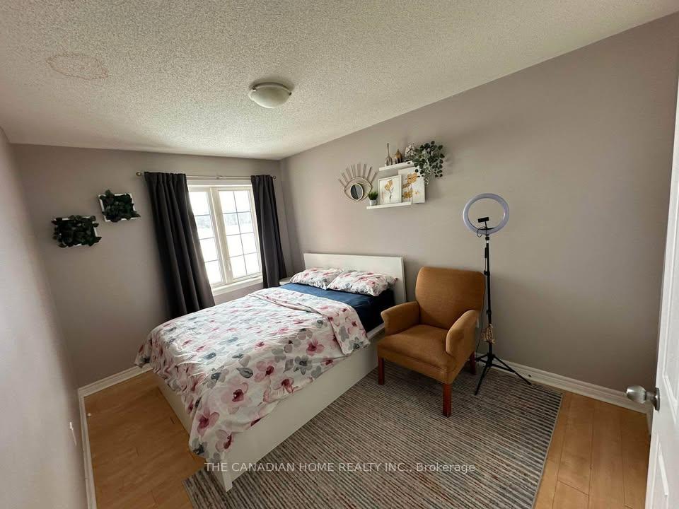 Photo 10 of 303 Robert Parkinson Drive, Brampton, Northwest Brampton — HOMEH