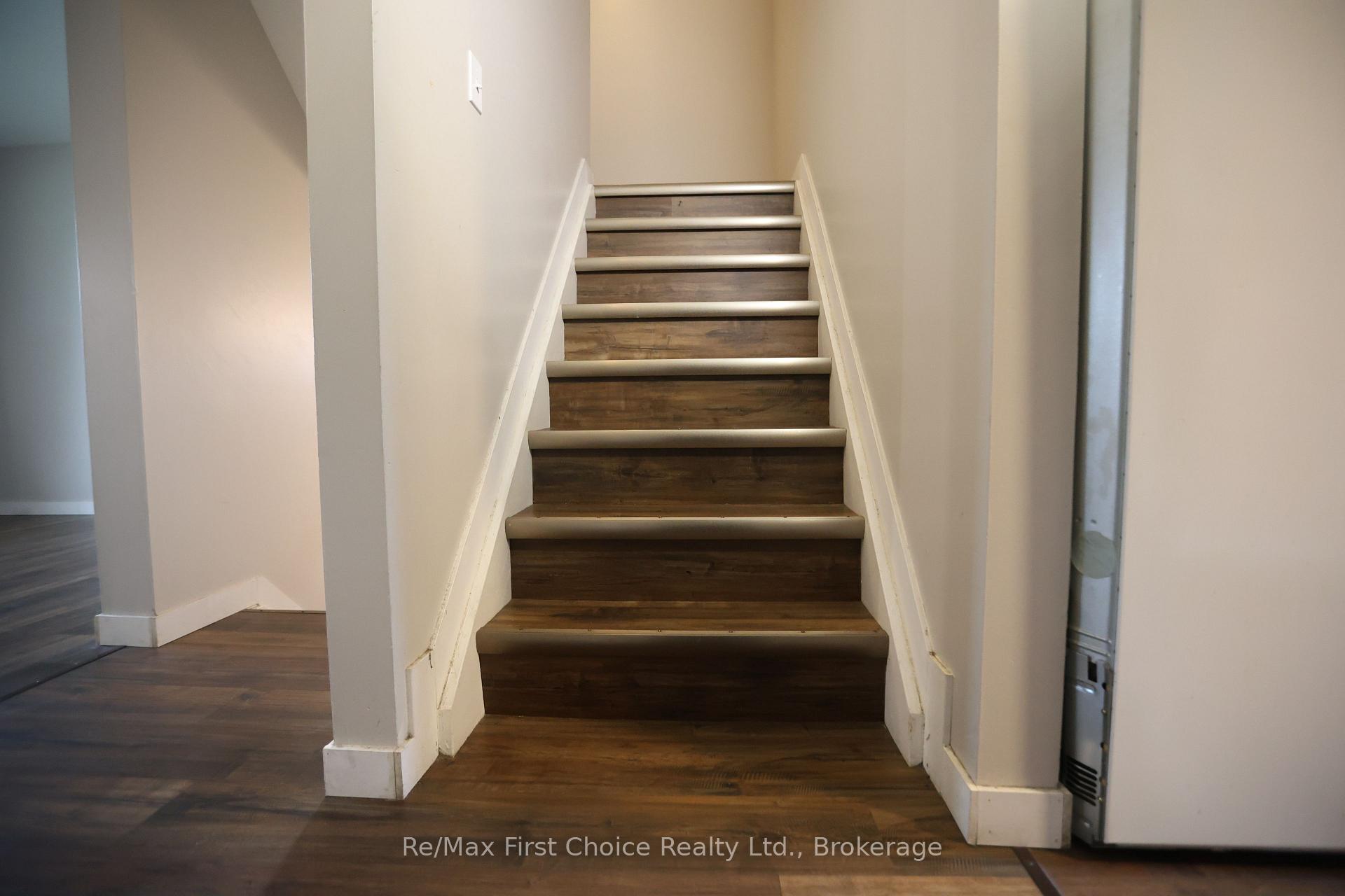 Photo 9 of 569 McGill Crescent, Thunder Bay, Northwood Park — HOMEH