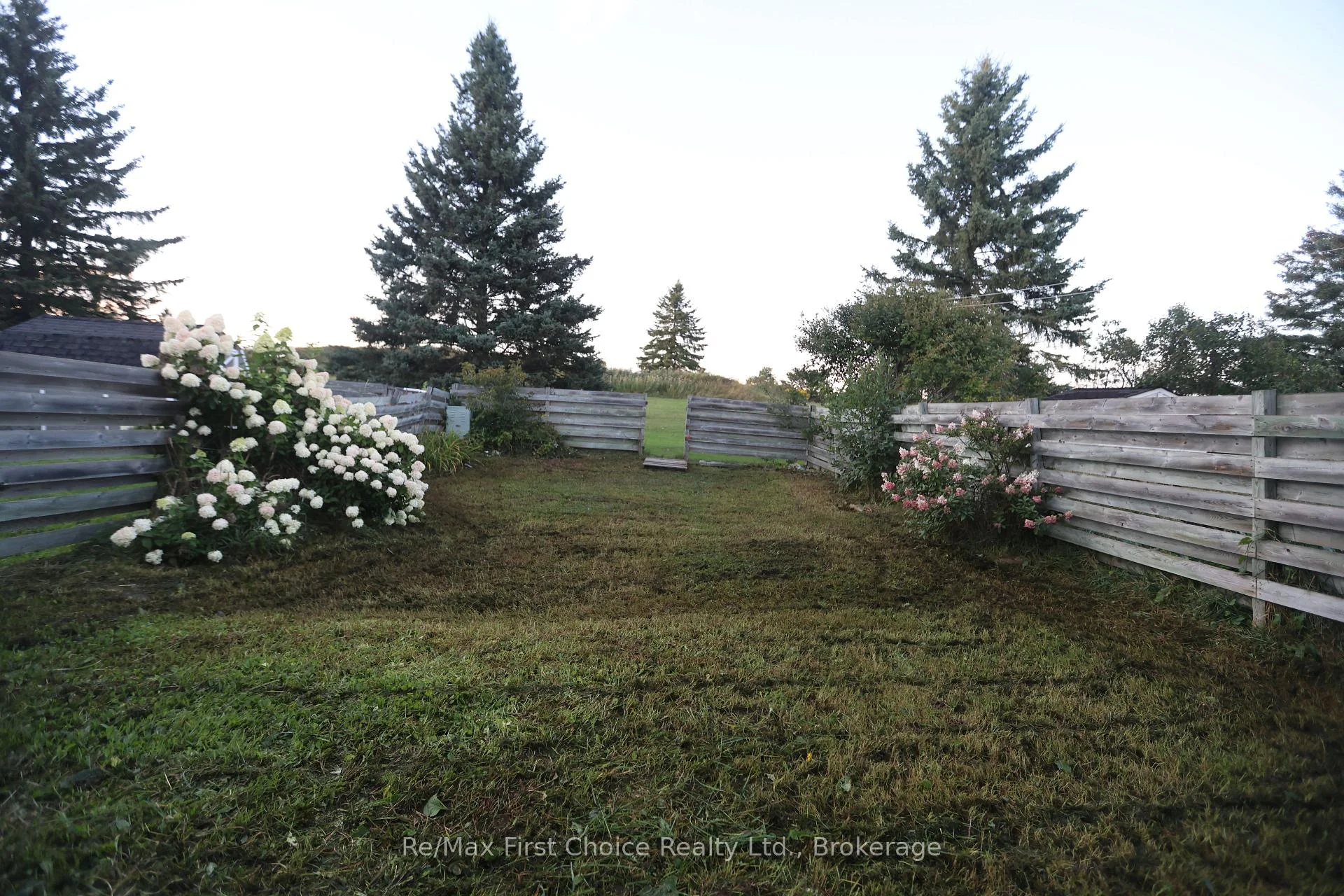 Photo 27 of 569 McGill Crescent, Thunder Bay, Northwood Park — HOMEH
