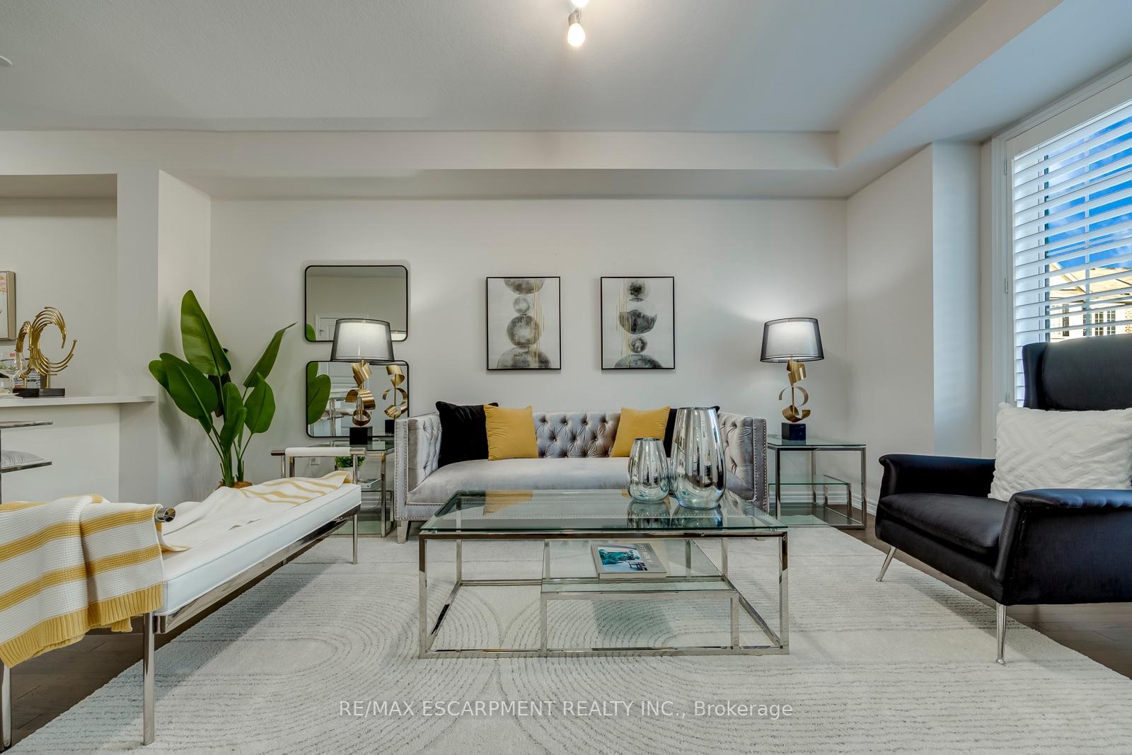 Photo 18 of 393 Grantham Common, Oakville, Joshua Meadows — HOMEH