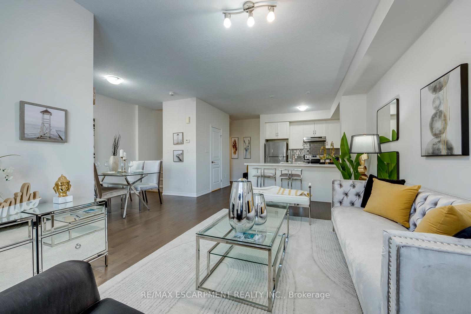 Photo 22 of 393 Grantham Common, Oakville, Joshua Meadows — HOMEH