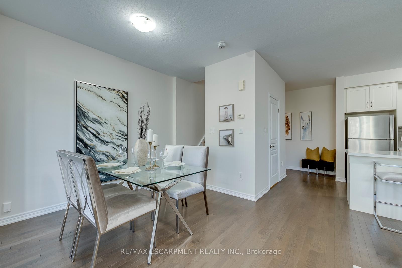 Photo 27 of 393 Grantham Common, Oakville, Joshua Meadows — HOMEH