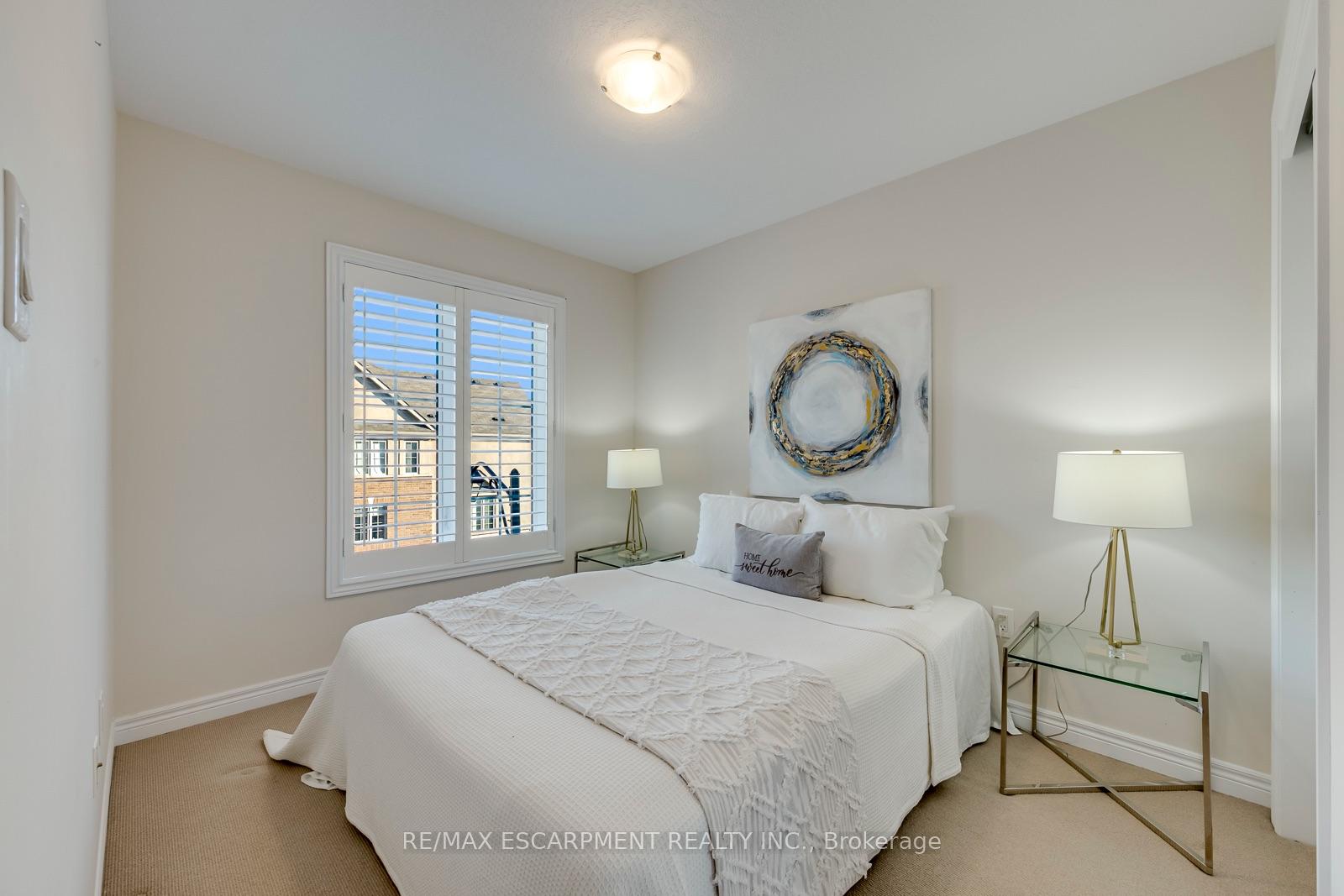 Photo 36 of 393 Grantham Common, Oakville, Joshua Meadows — HOMEH
