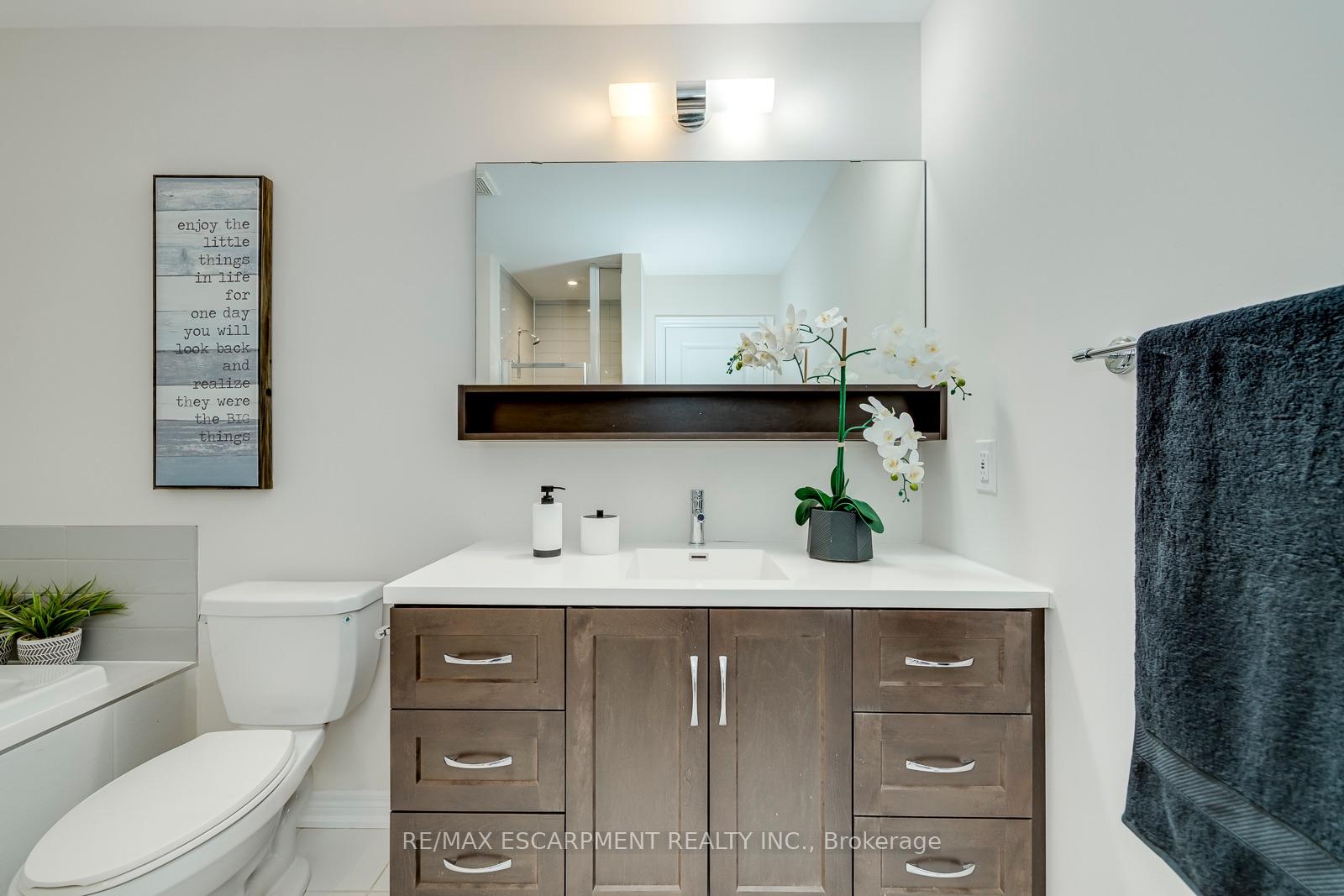 Photo 40 of 393 Grantham Common, Oakville, Joshua Meadows — HOMEH