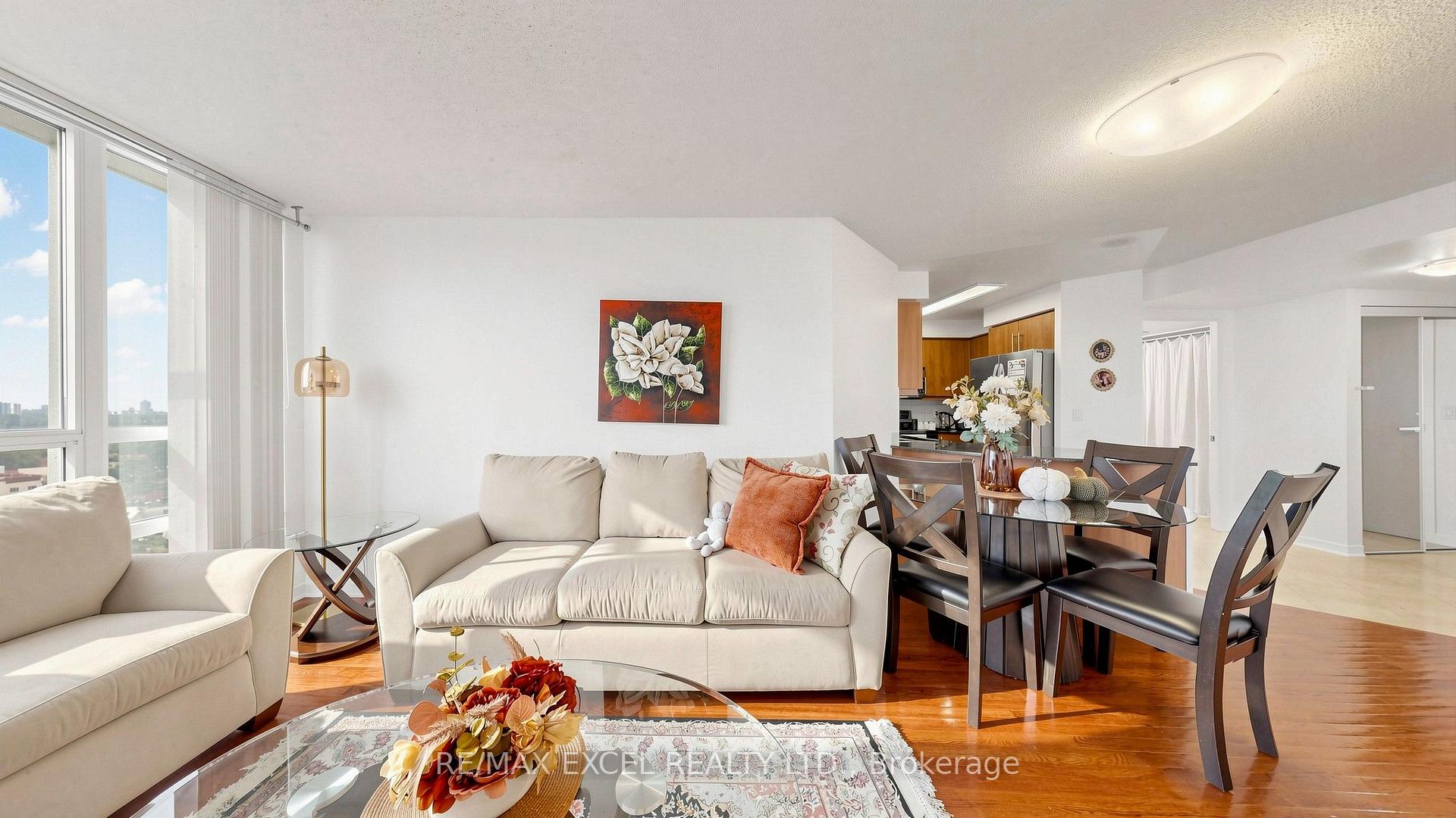 Photo 4 of Unit 1603, 509 Beecroft Road, North York, Willowdale West — HOMEH