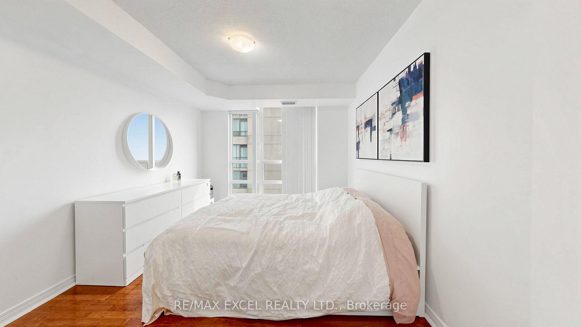 Photo 17 of Unit 1603, 509 Beecroft Road, North York, Willowdale West — HOMEH