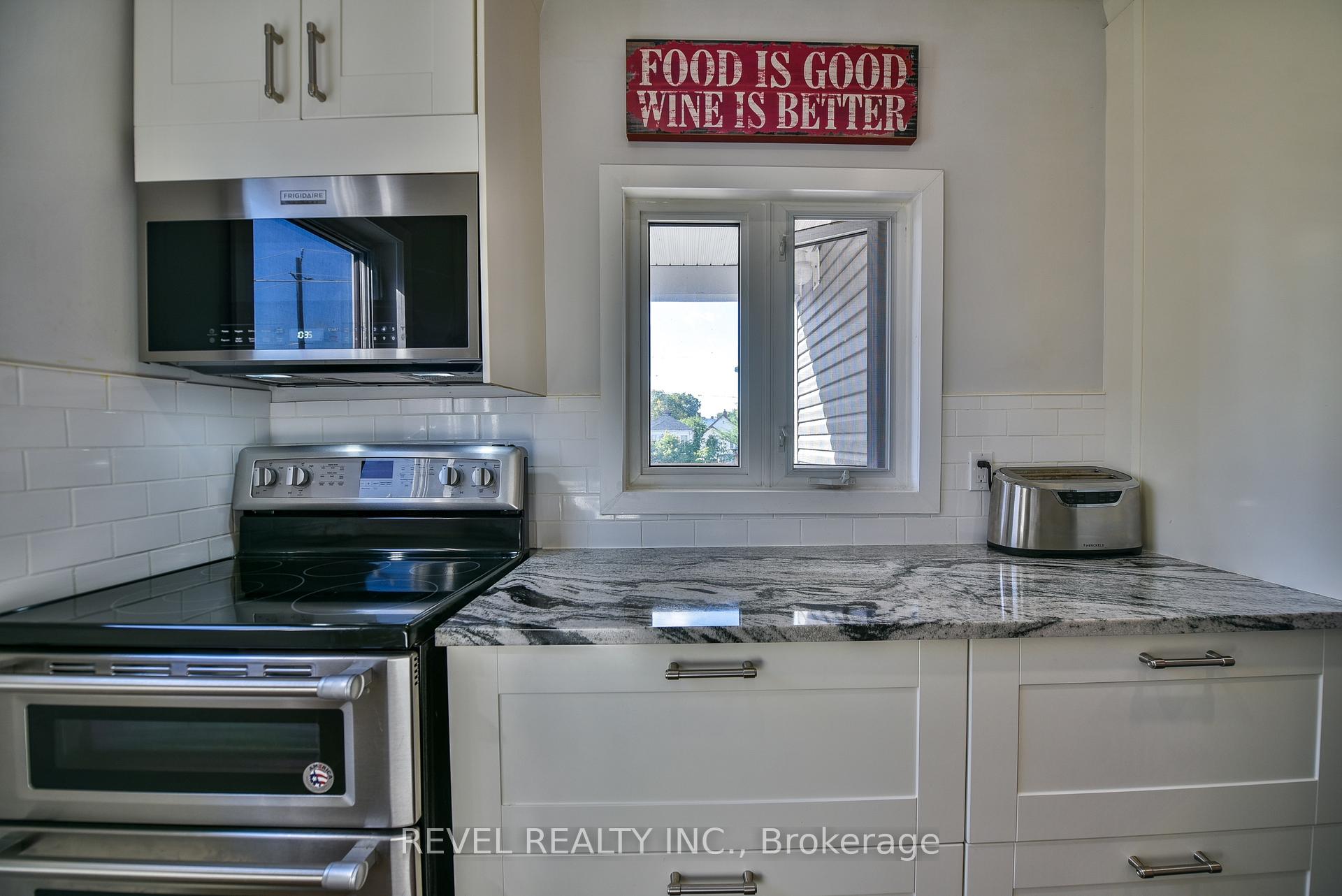 Photo 12 of 25 Shamrock Avenue, Timmins, TM - Outside East — HOMEH
