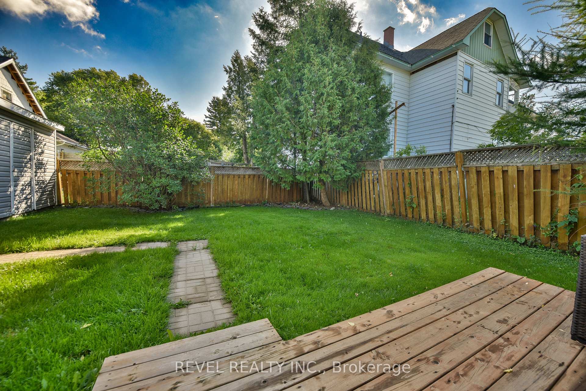 Photo 45 of 25 Shamrock Avenue, Timmins, TM - Outside East — HOMEH
