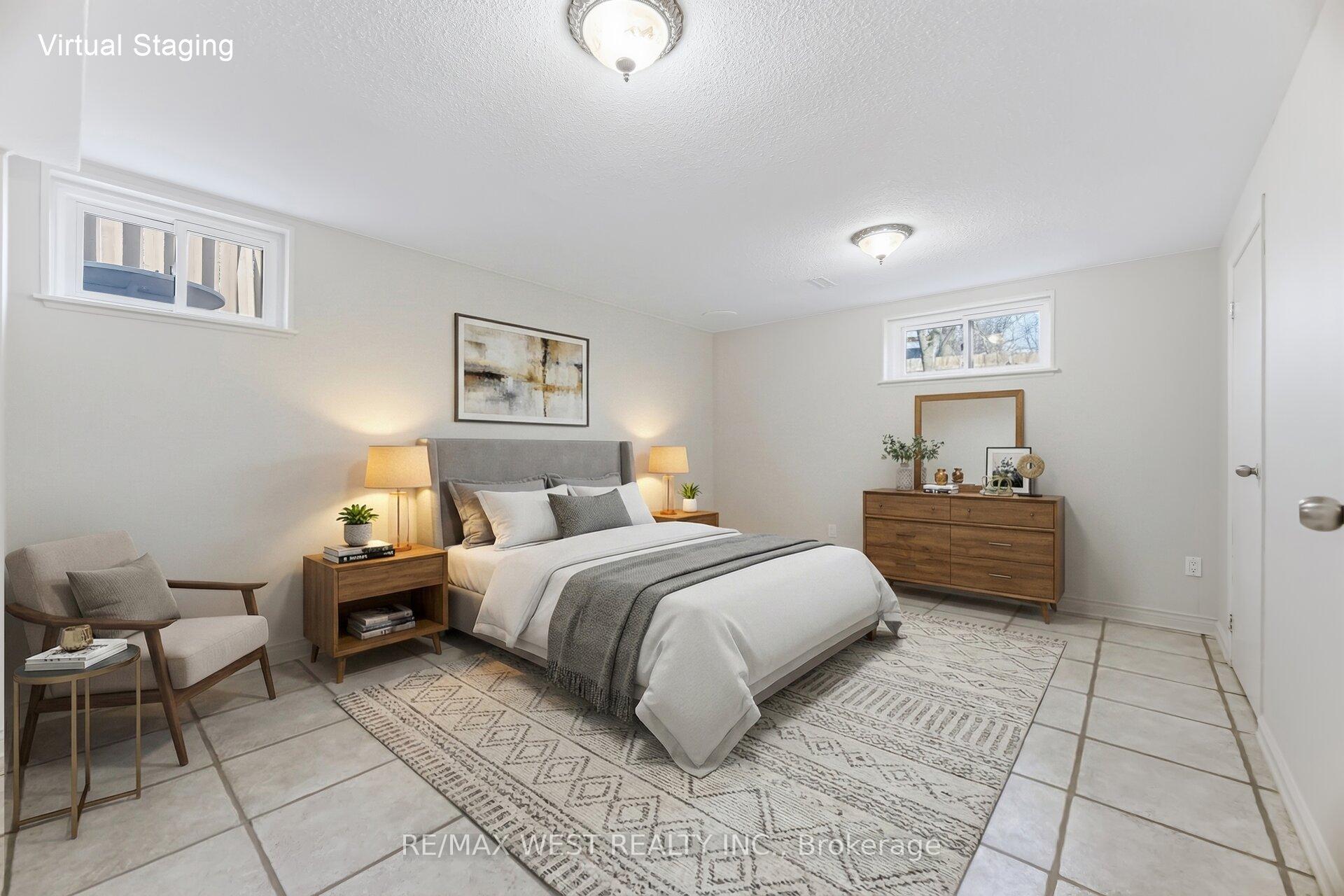 Photo 27 of 6 Disan Court, Etobicoke, Thistletown-Beaumonde Heights — HOMEH