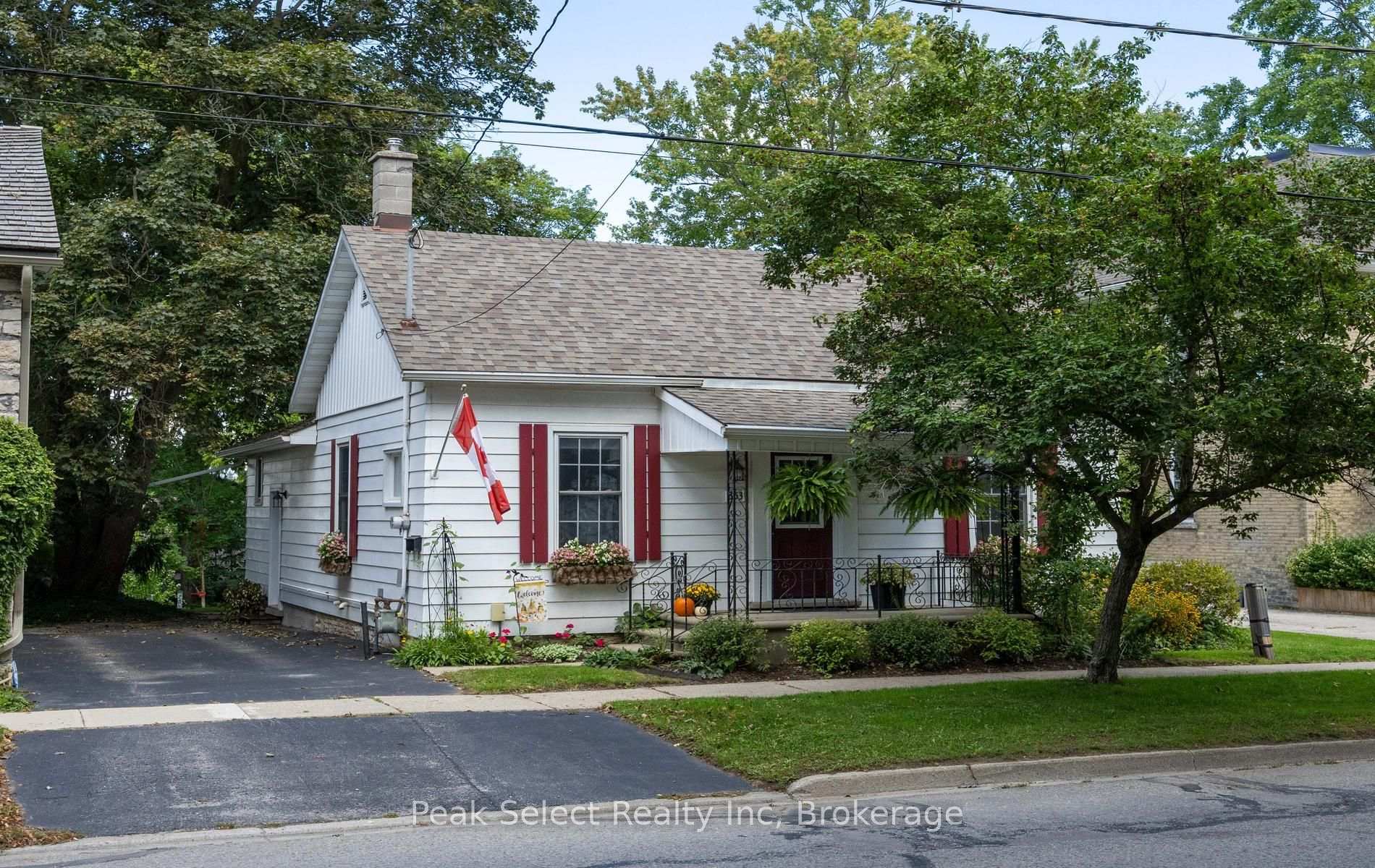 Photo 4 of 353 Queen Street E, St. Marys — HOMEH