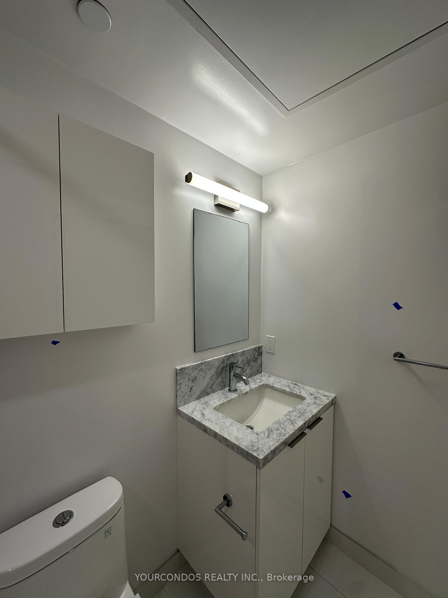 Photo 7 of Unit 1728, 230 Simcoe Street, Toronto, Kensington-Chinatown — HOMEH