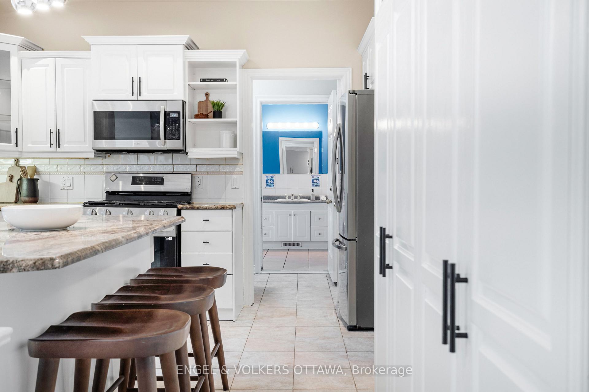 Photo 17 of 5 Cassone Court, Ottawa, Pineglen — HOMEH