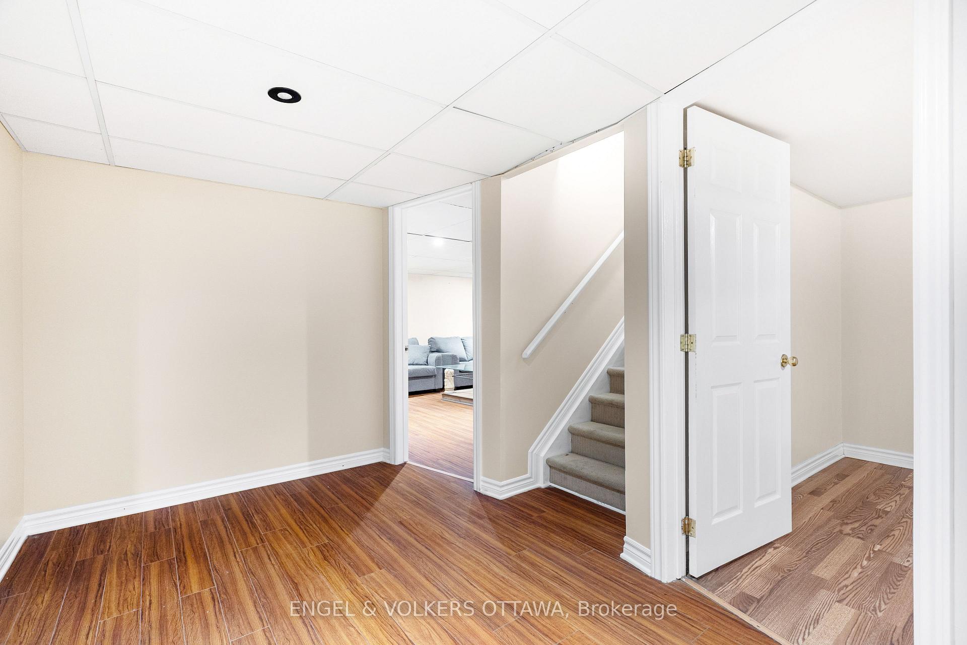 Photo 38 of 5 Cassone Court, Ottawa, Pineglen — HOMEH