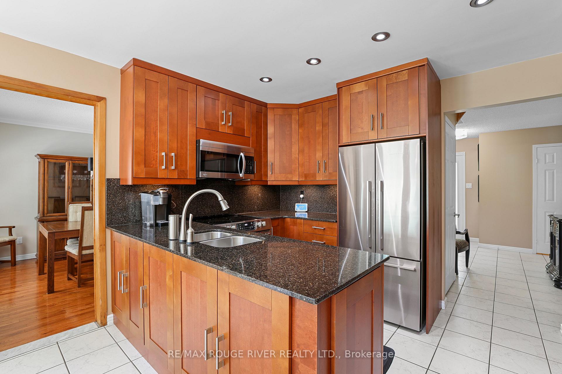 Photo 11 of 11 Canmore Boulevard, Scarborough, Highland Creek — HOMEH