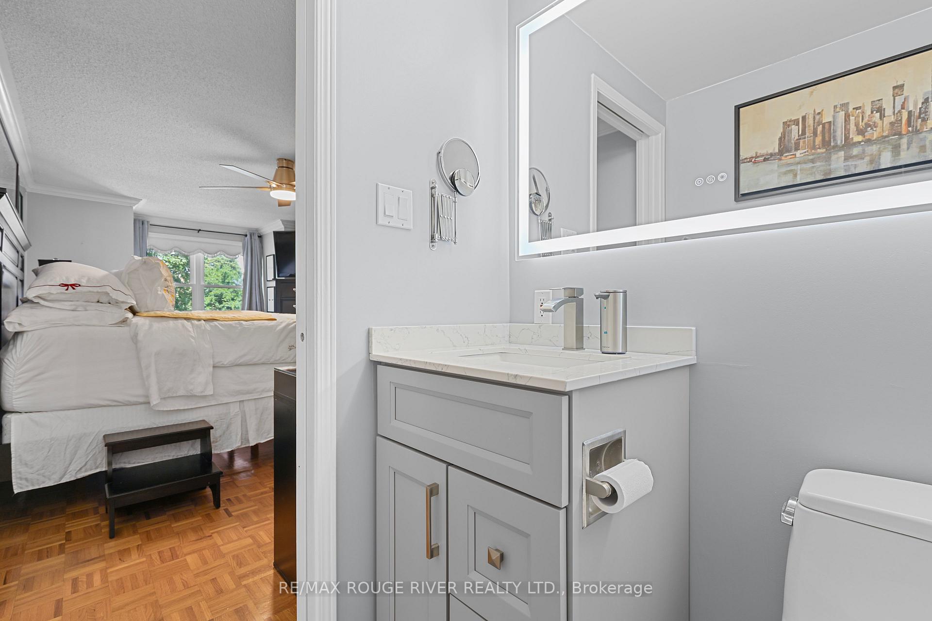 Photo 25 of 11 Canmore Boulevard, Scarborough, Highland Creek — HOMEH