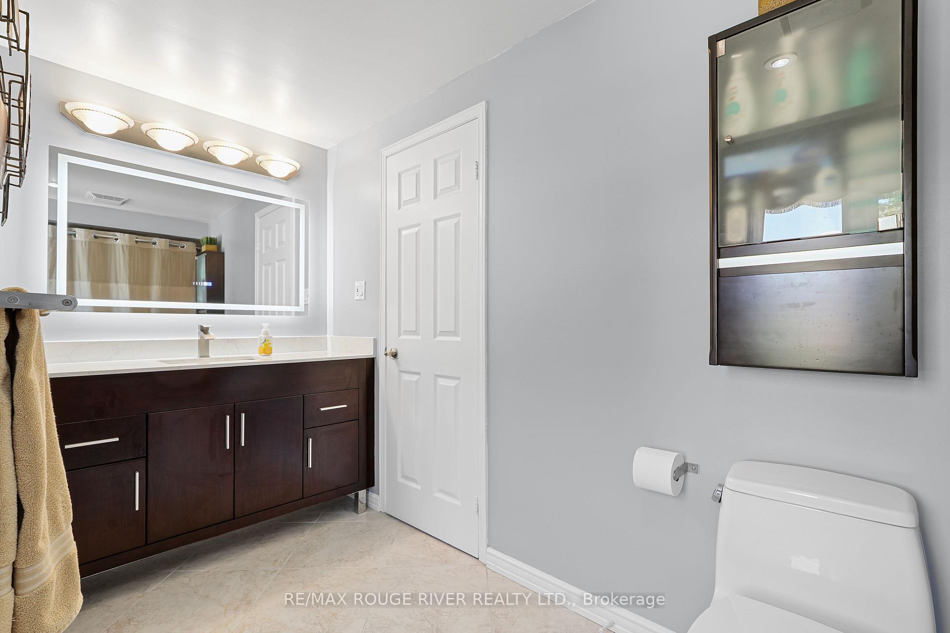 Photo 33 of 11 Canmore Boulevard, Scarborough, Highland Creek — HOMEH