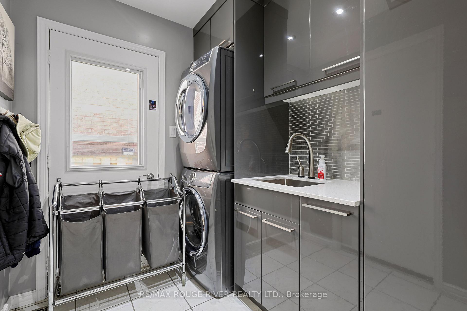 Photo 34 of 11 Canmore Boulevard, Scarborough, Highland Creek — HOMEH
