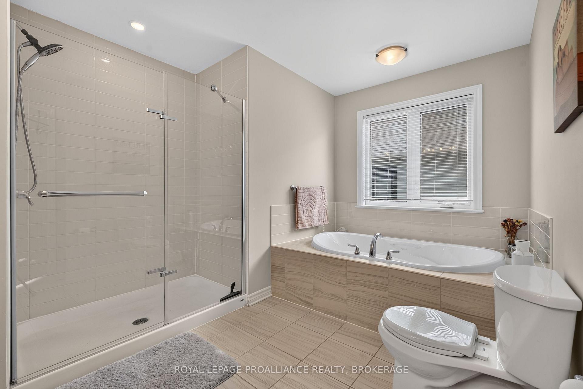 Photo 27 of 1118 Escala Crescent, Kingston, City Northwest — HOMEH