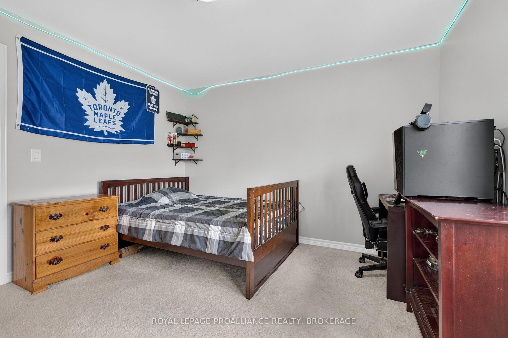 Photo 36 of 1118 Escala Crescent, Kingston, City Northwest — HOMEH