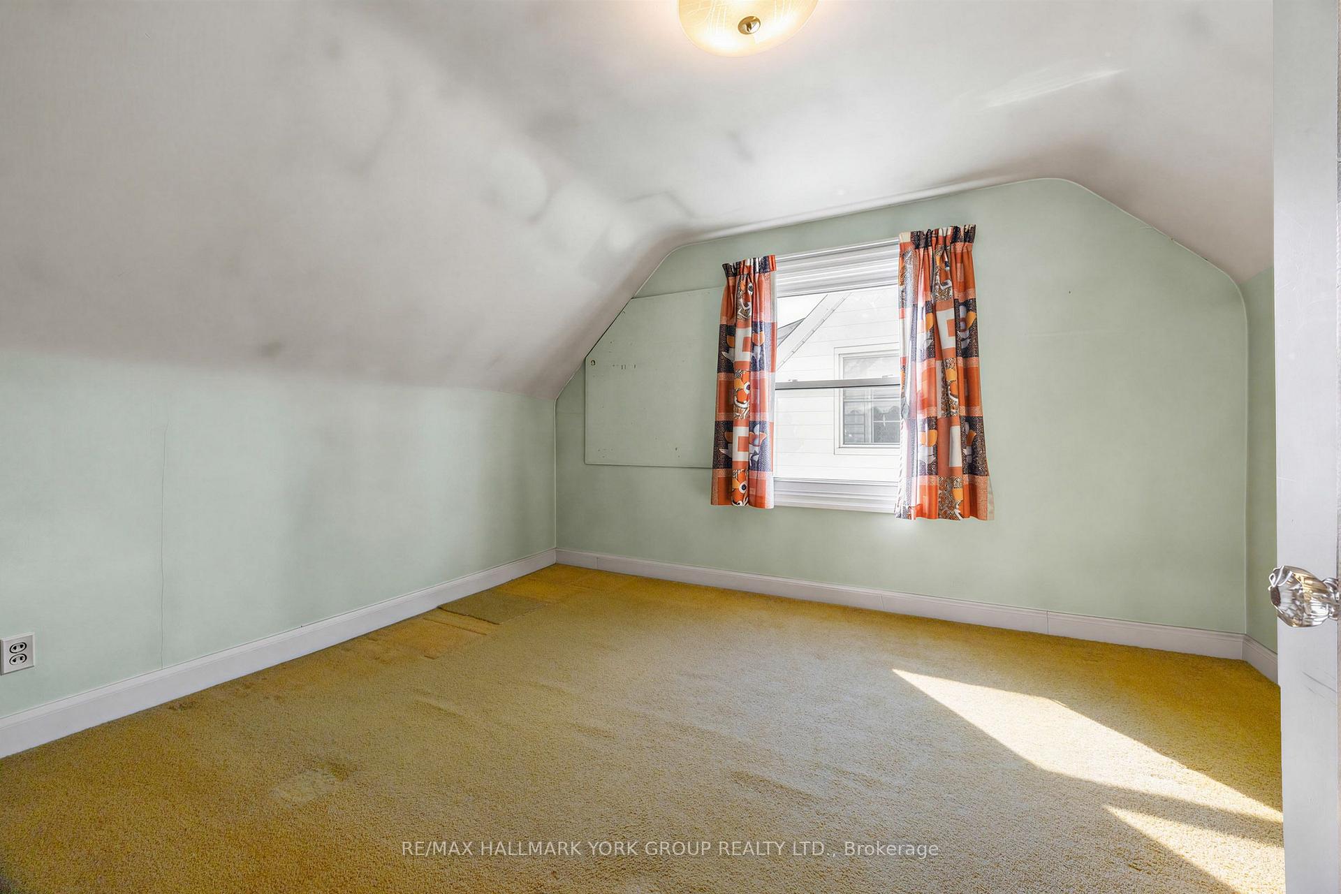 Photo 20 of 441 Ritson Road N, Oshawa, O'Neill — HOMEH