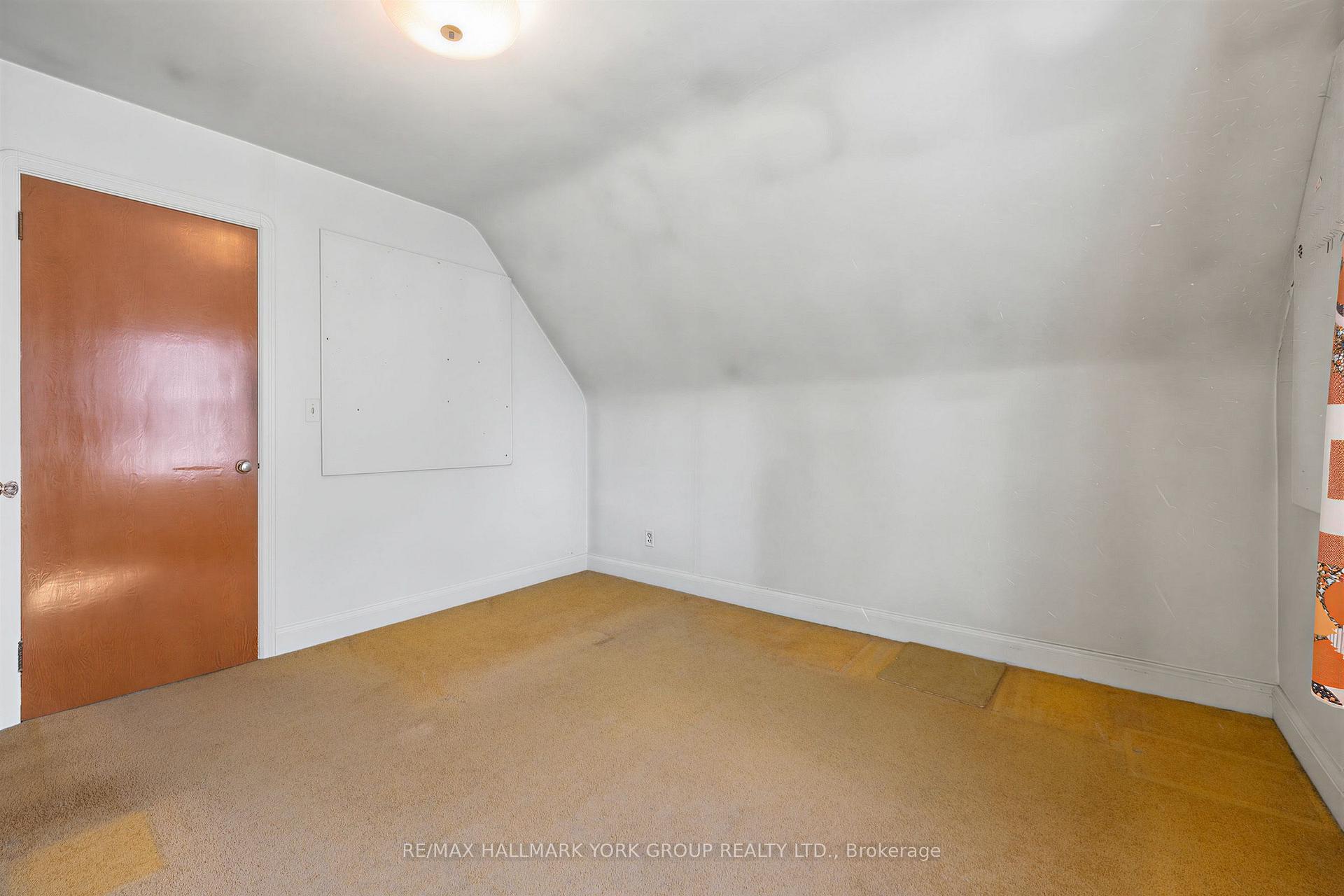 Photo 22 of 441 Ritson Road N, Oshawa, O'Neill — HOMEH