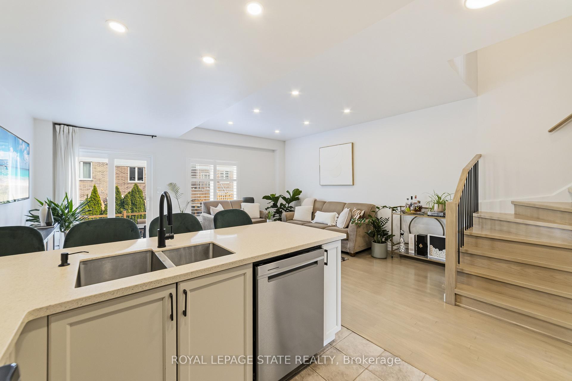 Photo 8 of 92 Benziger Lane, Hamilton, Fruitland — HOMEH