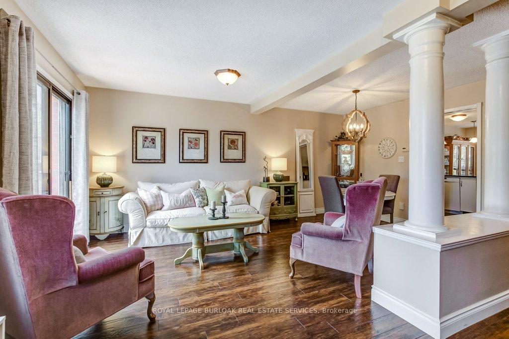 Photo 12 of 4 Edgewater Drive, Hamilton, Lakeshore — HOMEH