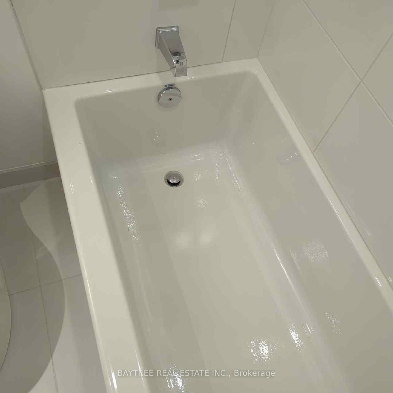 Photo 7 of Unit 1307, 395 Bloor Street E, Toronto, Cabbagetown-South St. James Town — HOMEH