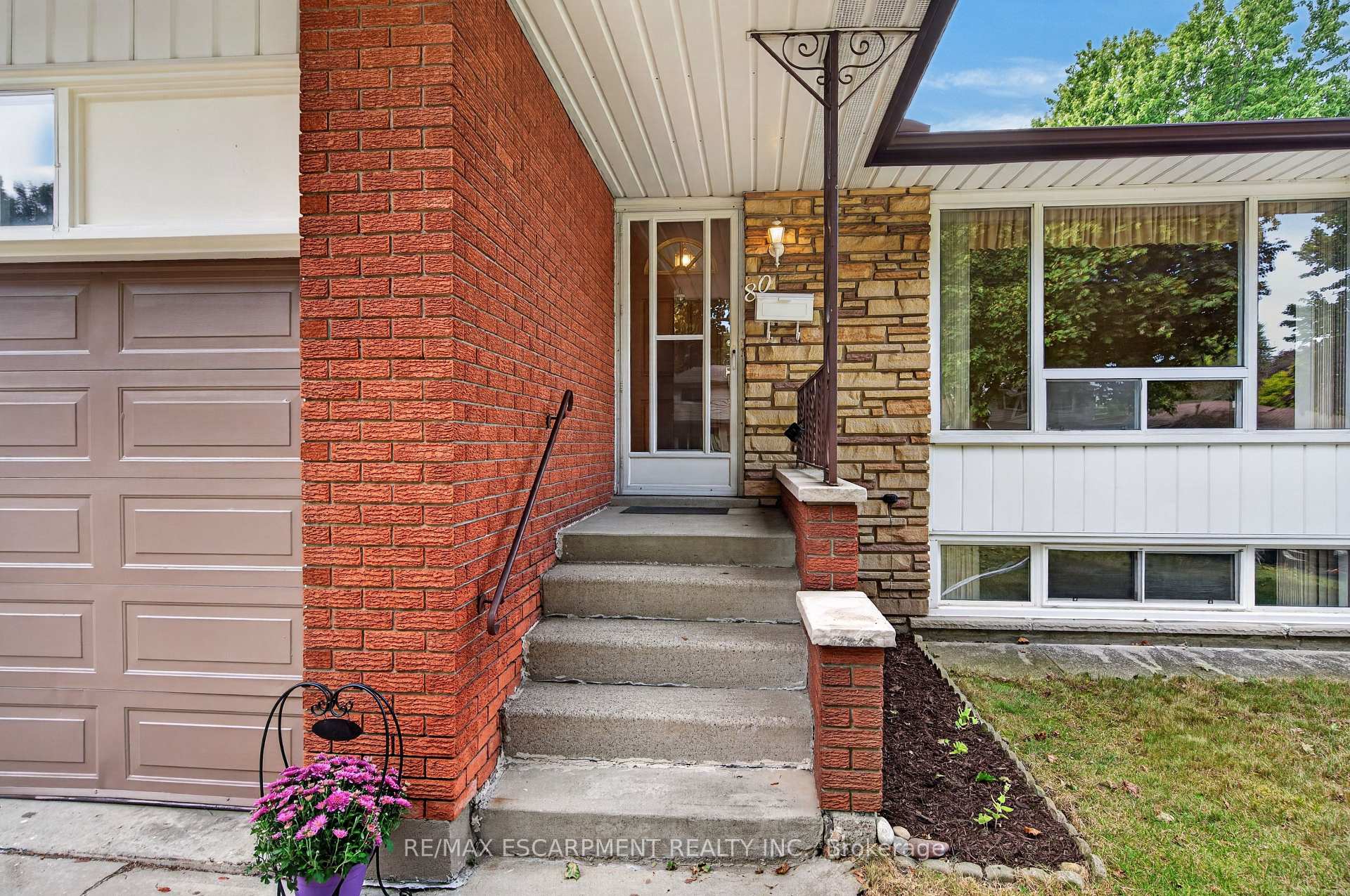 Photo 6 of 80 Sarasota Avenue, Hamilton, Rolston — HOMEH