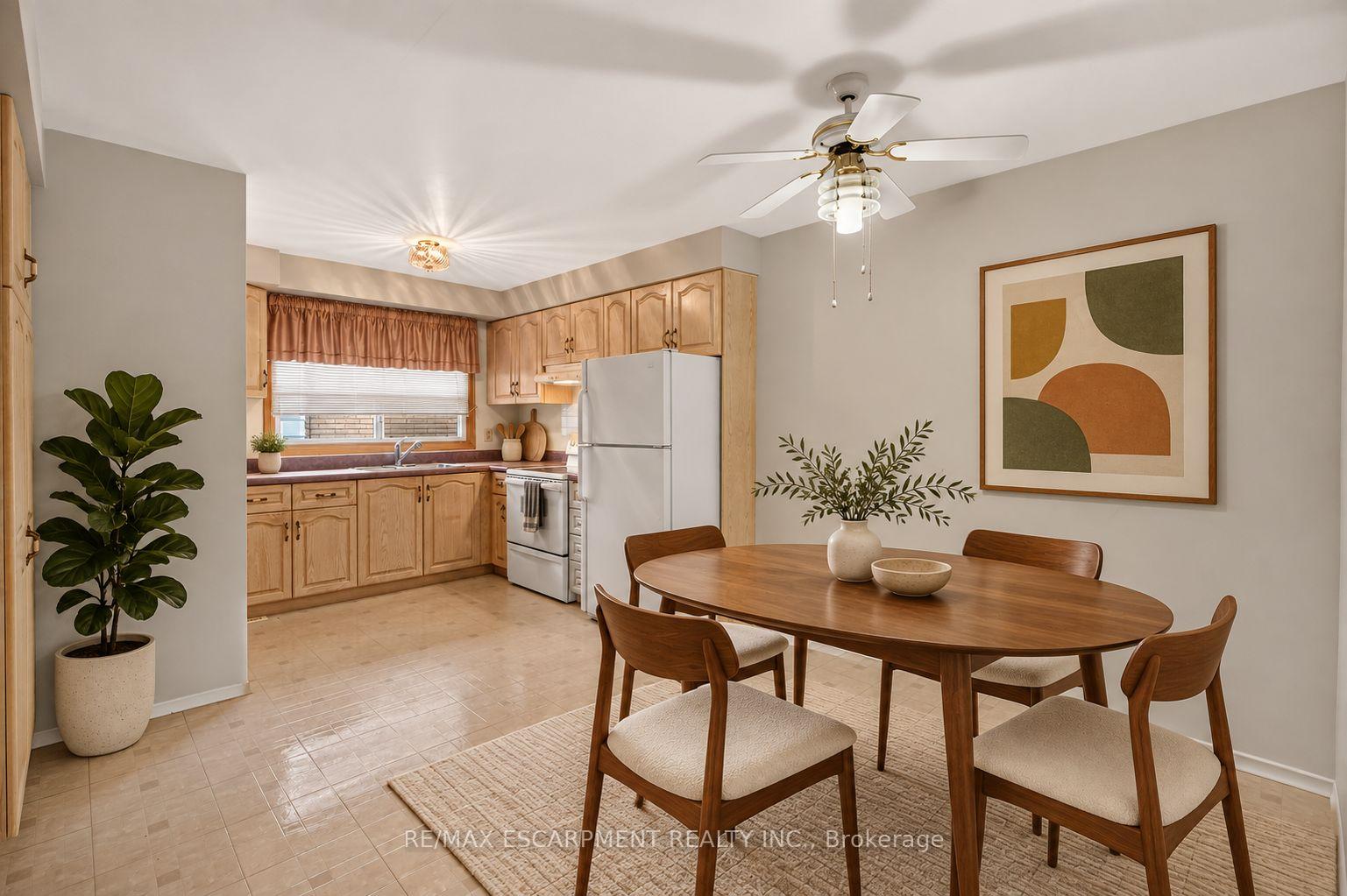 Photo 15 of 80 Sarasota Avenue, Hamilton, Rolston — HOMEH