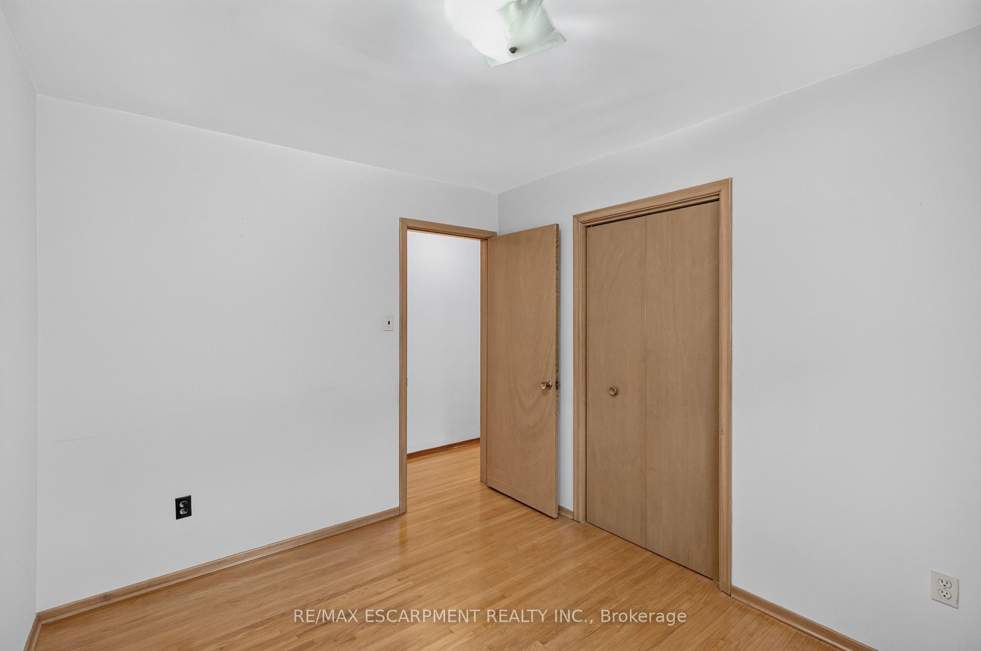 Photo 23 of 80 Sarasota Avenue, Hamilton, Rolston — HOMEH