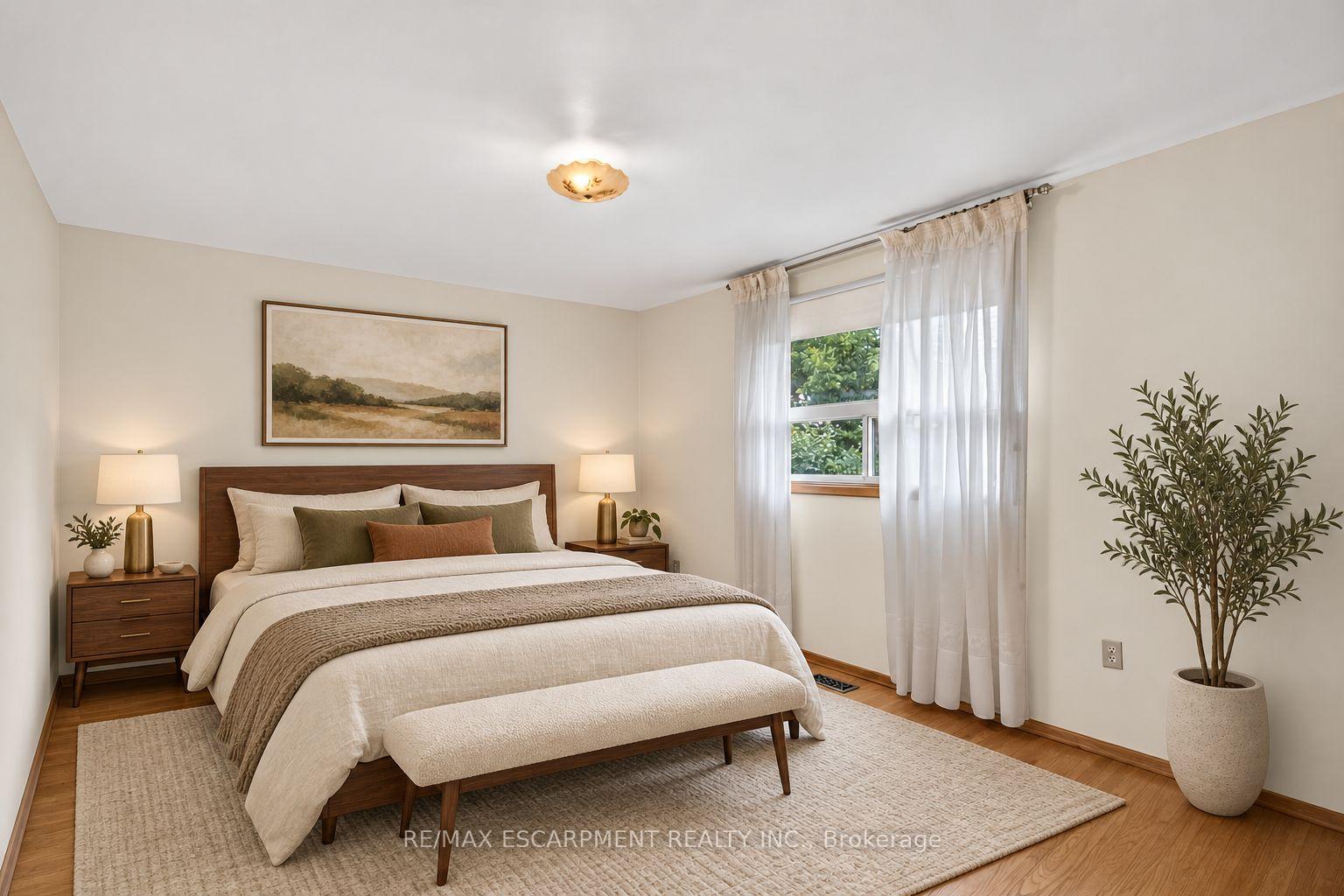 Photo 30 of 80 Sarasota Avenue, Hamilton, Rolston — HOMEH