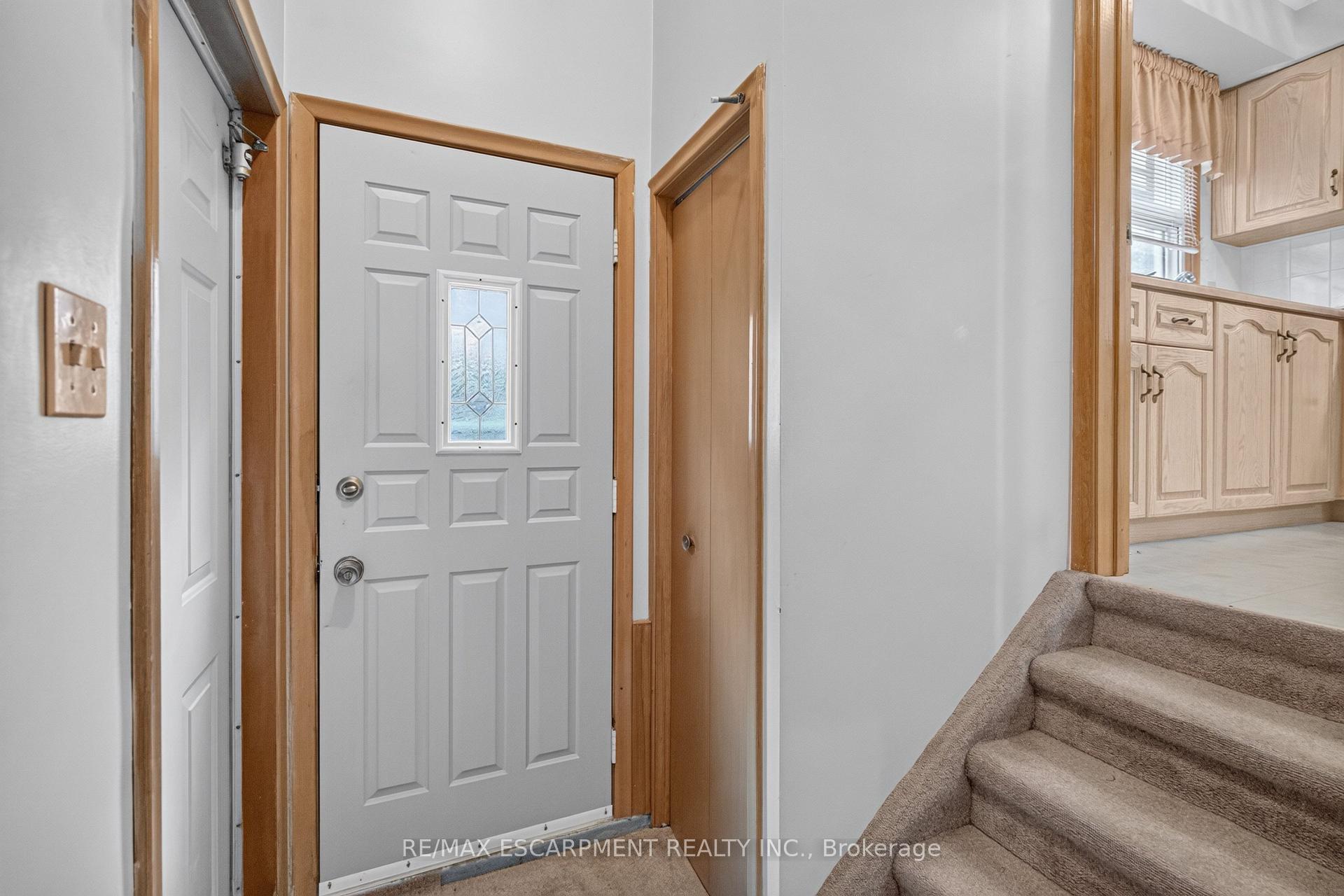 Photo 33 of 80 Sarasota Avenue, Hamilton, Rolston — HOMEH