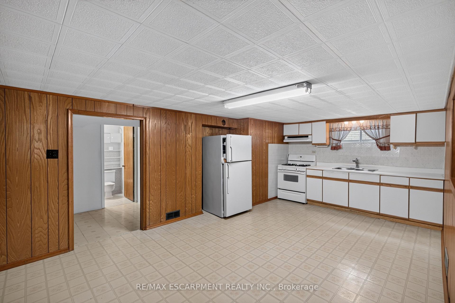 Photo 38 of 80 Sarasota Avenue, Hamilton, Rolston — HOMEH