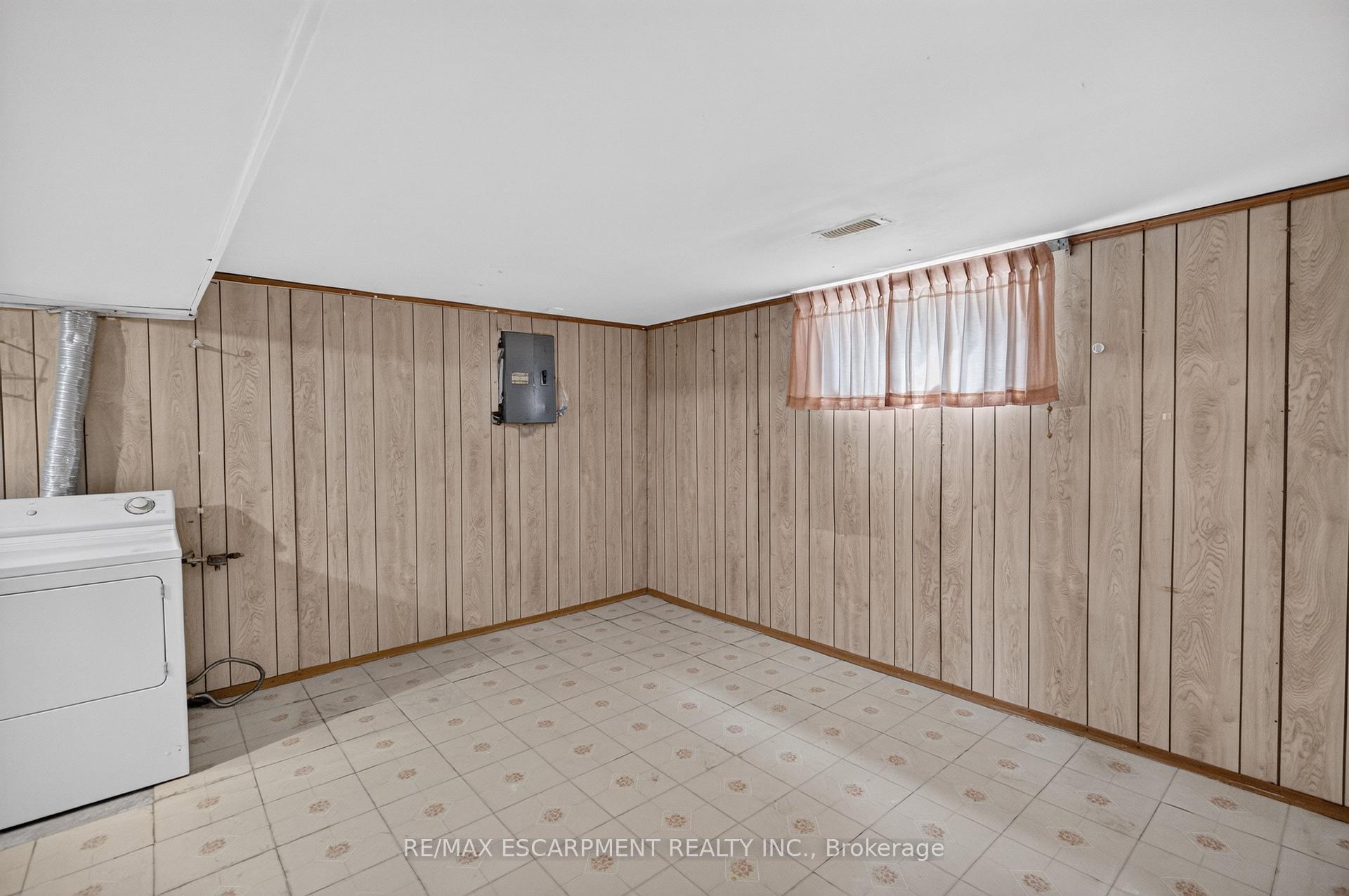 Photo 44 of 80 Sarasota Avenue, Hamilton, Rolston — HOMEH