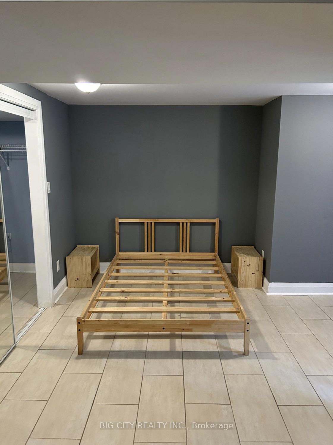 Photo 8 of Unit Lower, 107 Brookhaven Drive, North York, Brookhaven-Amesbury — HOMEH
