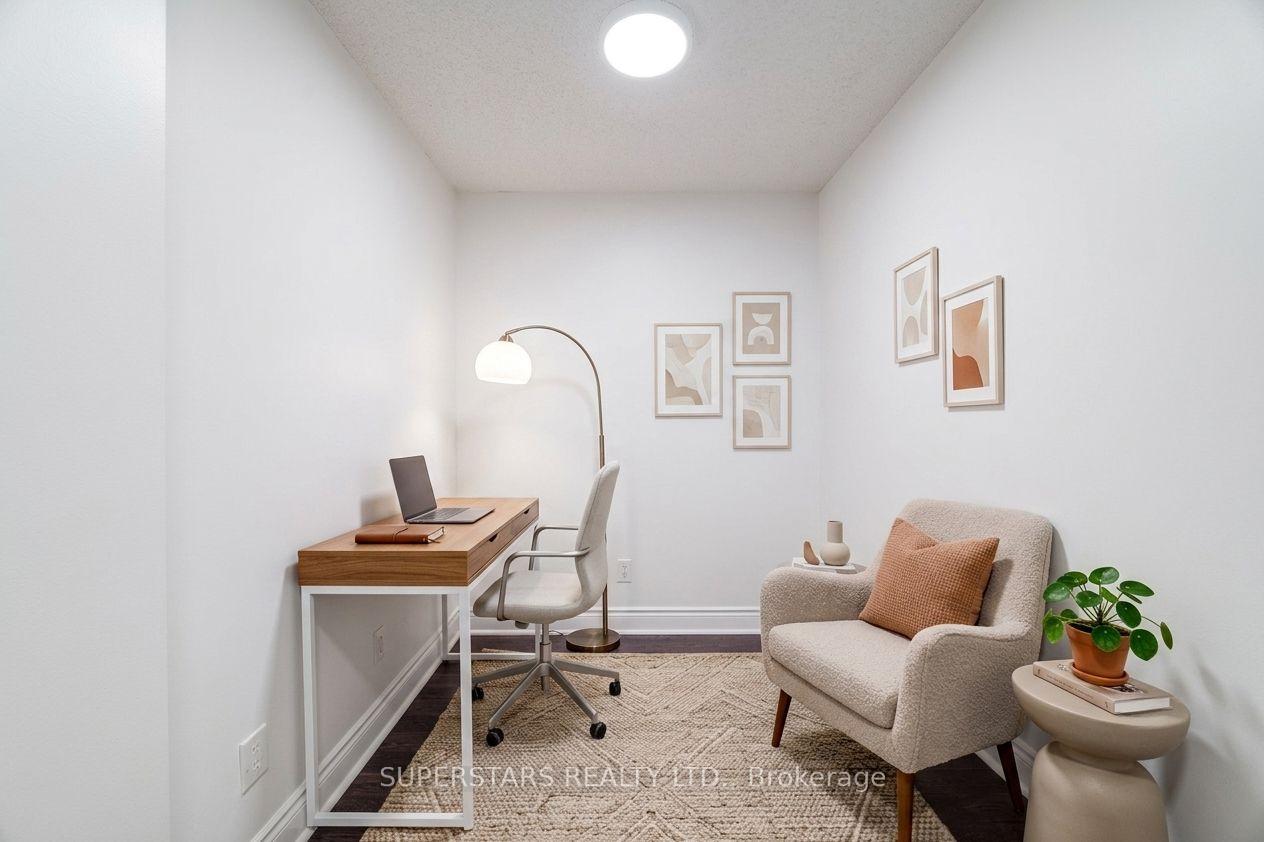 Photo 8 of Unit 524, 25 Greenview Avenue, North York, Newtonbrook West — HOMEH