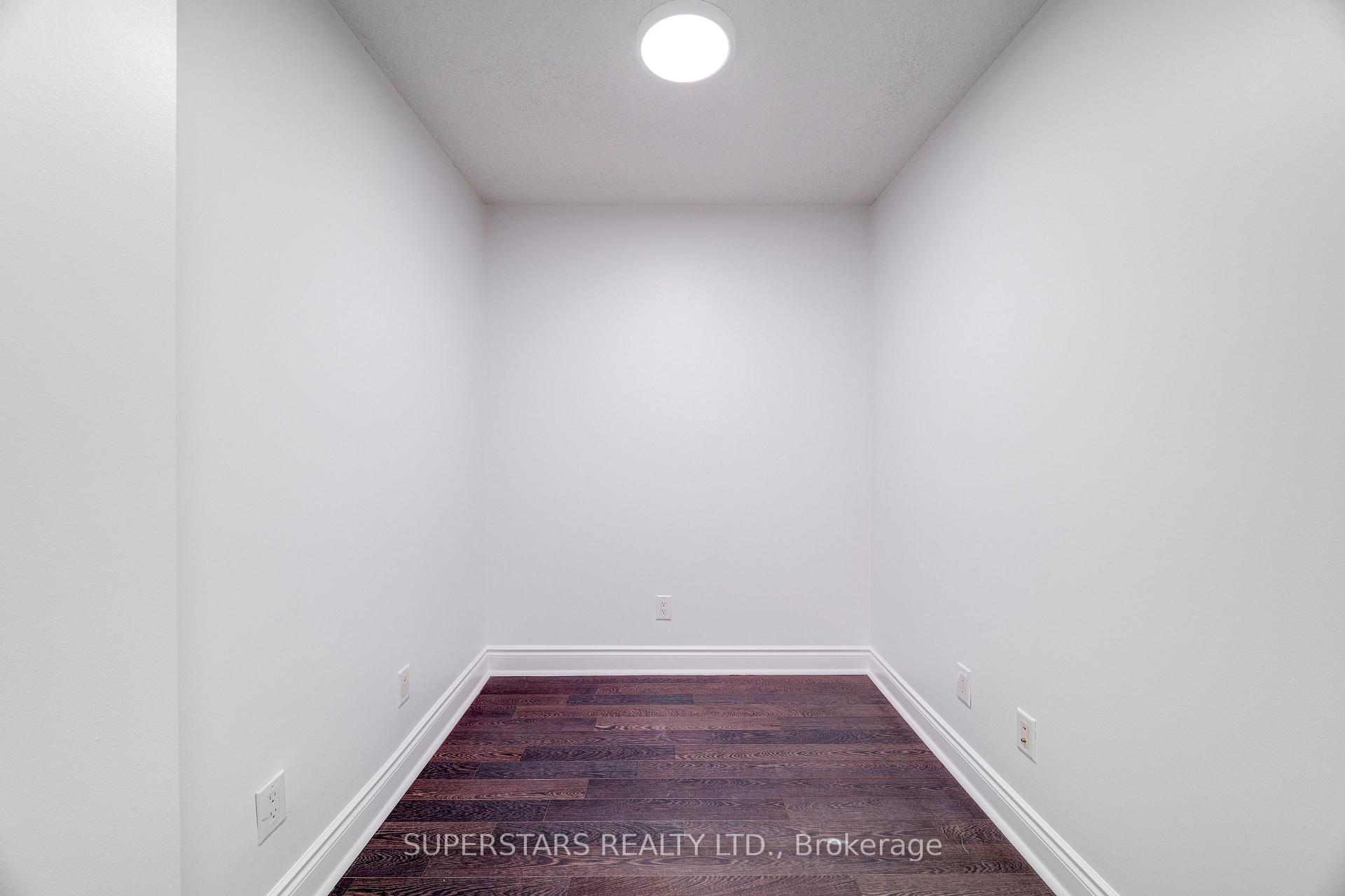 Photo 12 of Unit 524, 25 Greenview Avenue, North York, Newtonbrook West — HOMEH