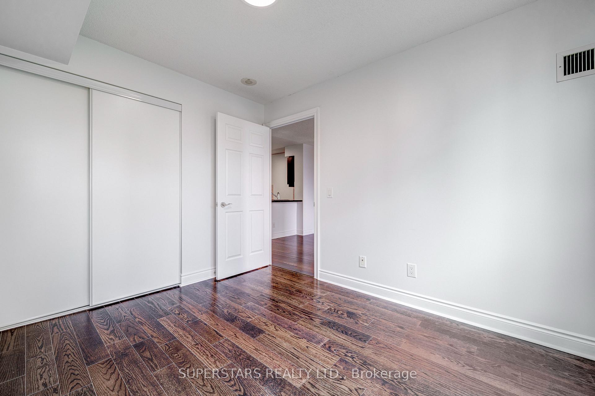 Photo 21 of Unit 524, 25 Greenview Avenue, North York, Newtonbrook West — HOMEH