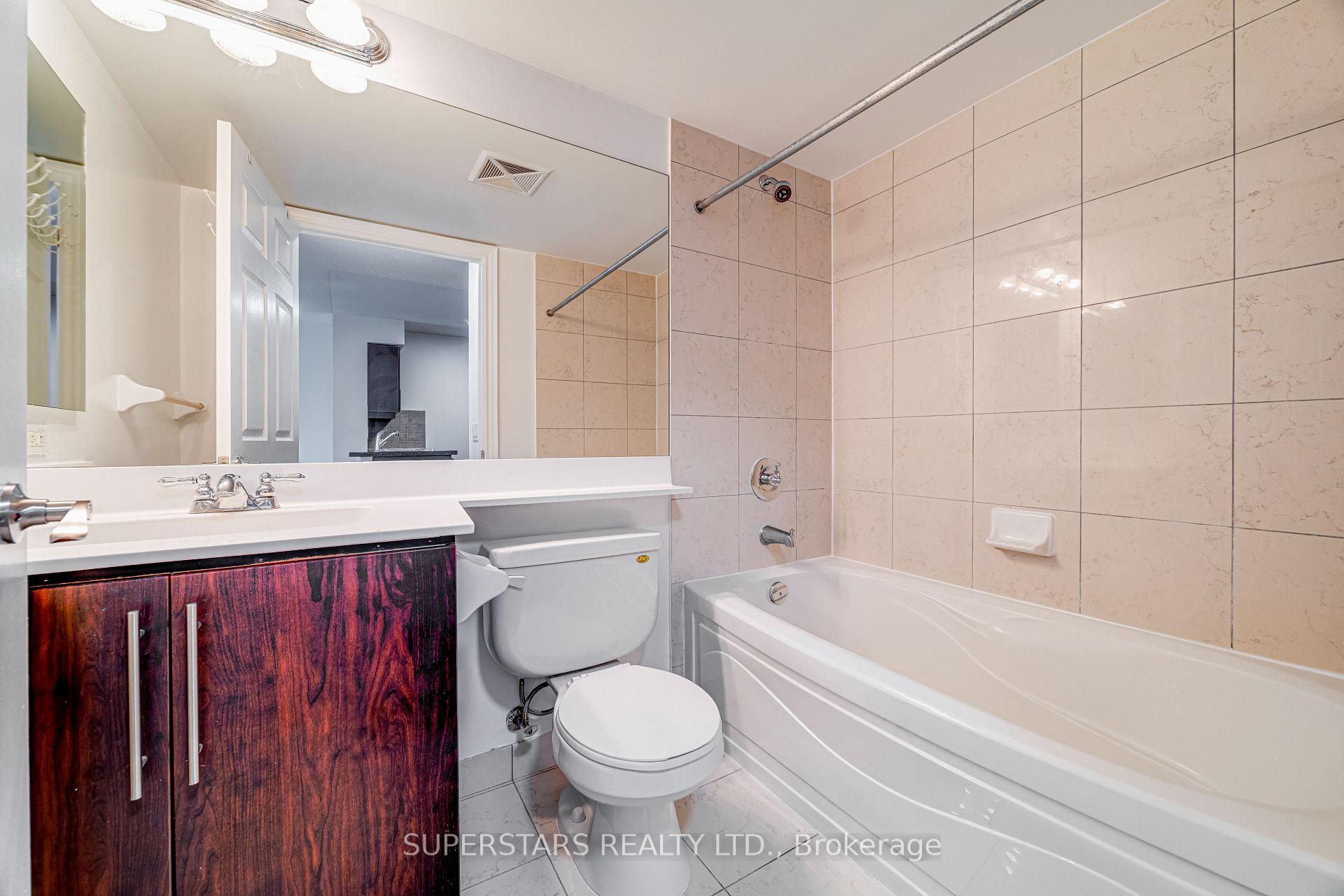 Photo 23 of Unit 524, 25 Greenview Avenue, North York, Newtonbrook West — HOMEH