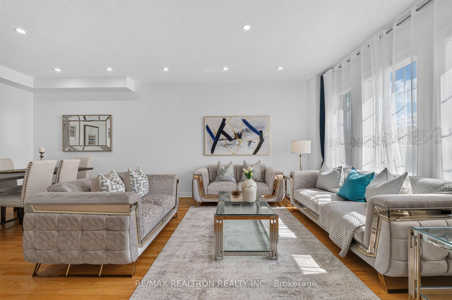 Photo 14 of 1548 Winville Road, Pickering, Duffin Heights — HOMEH
