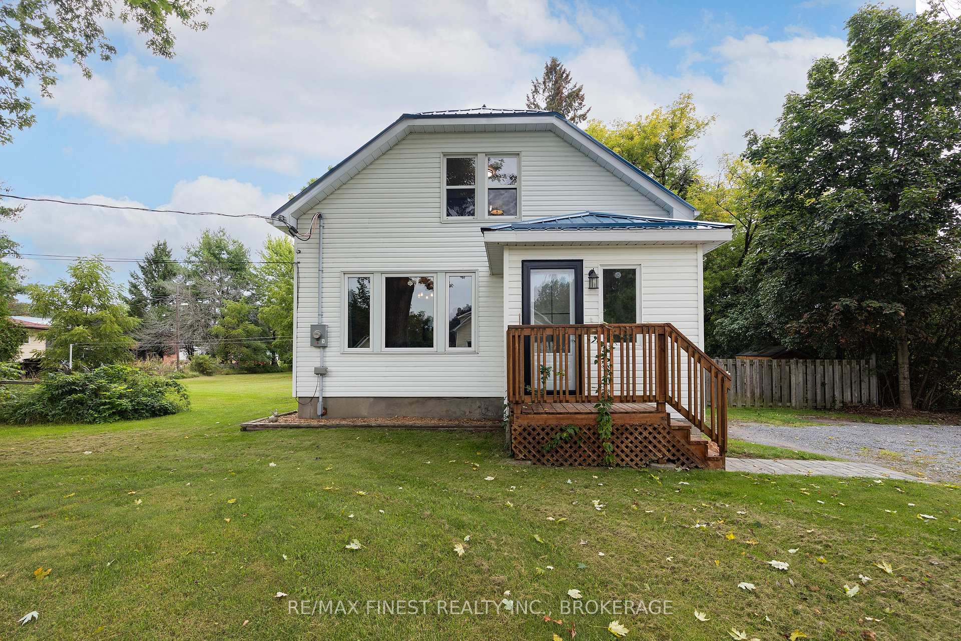 Photo 1 of 6074 Bank Street, Frontenac, Frontenac South — HOMEH