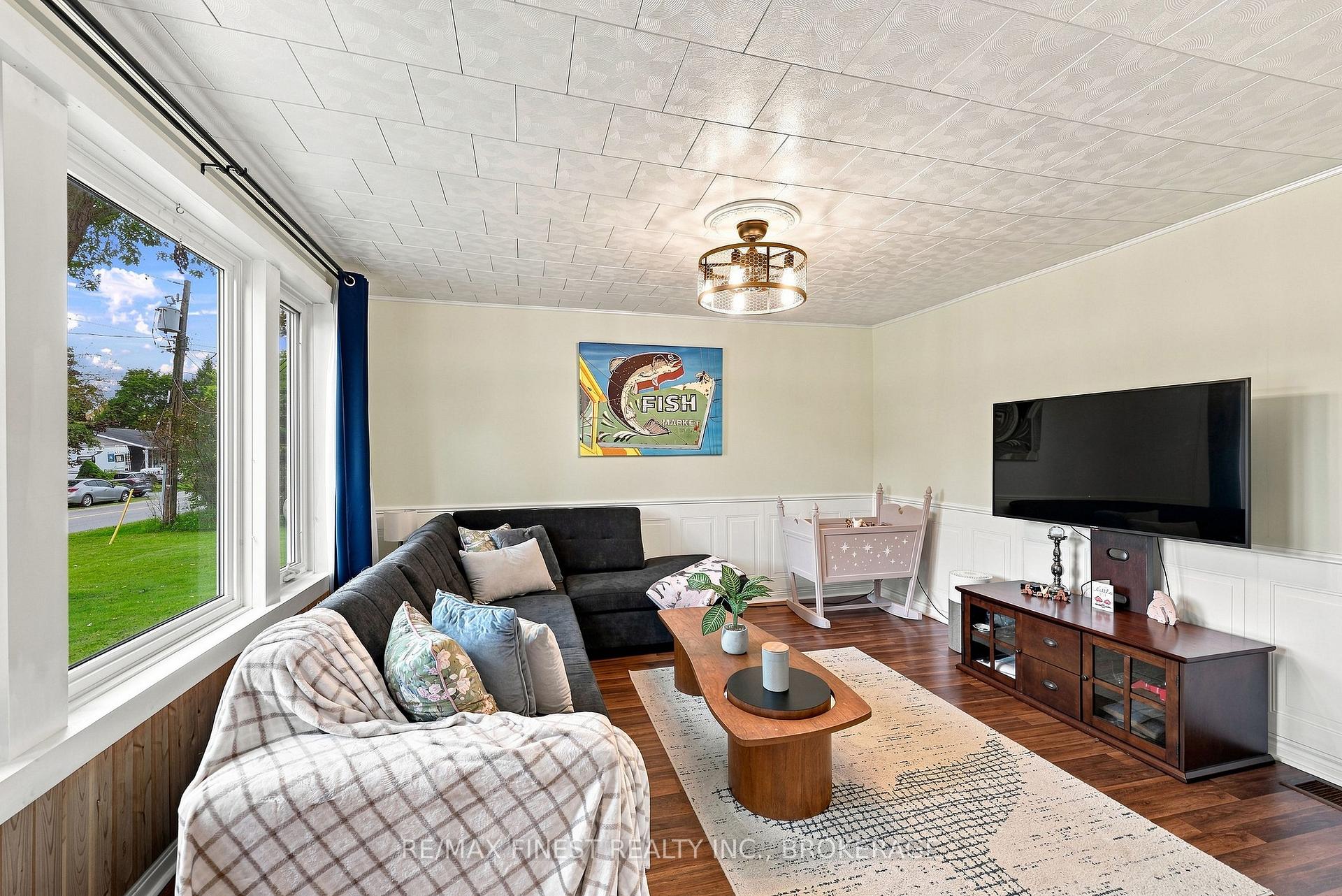 Photo 9 of 6074 Bank Street, Frontenac, Frontenac South — HOMEH