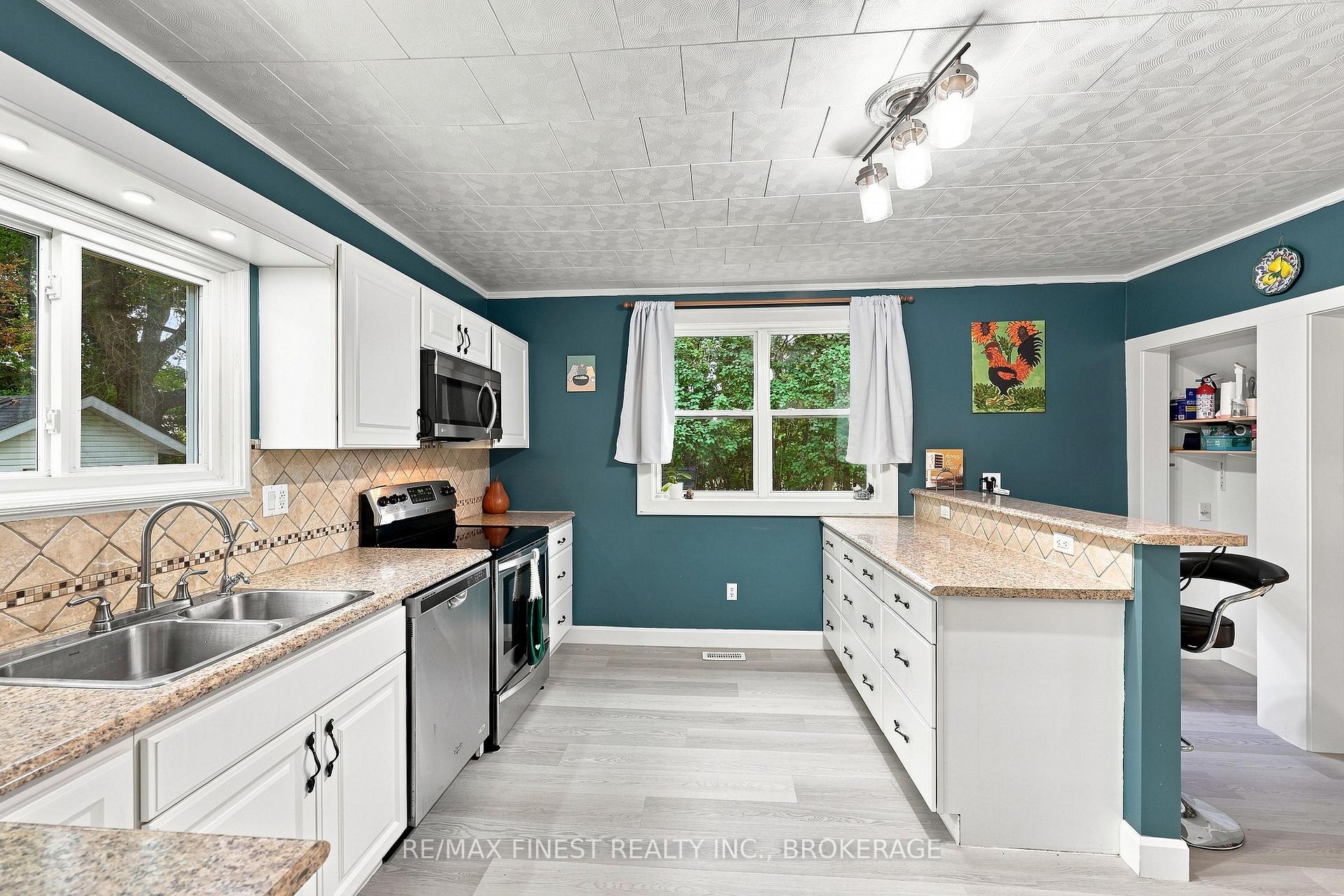 Photo 15 of 6074 Bank Street, Frontenac, Frontenac South — HOMEH