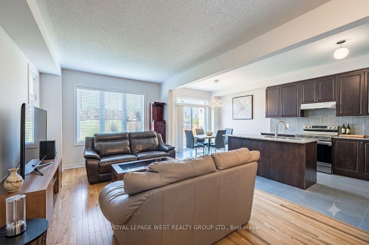 Photo 2 of 1278 Aquarius Trail, Pickering, Rural Pickering — HOMEH