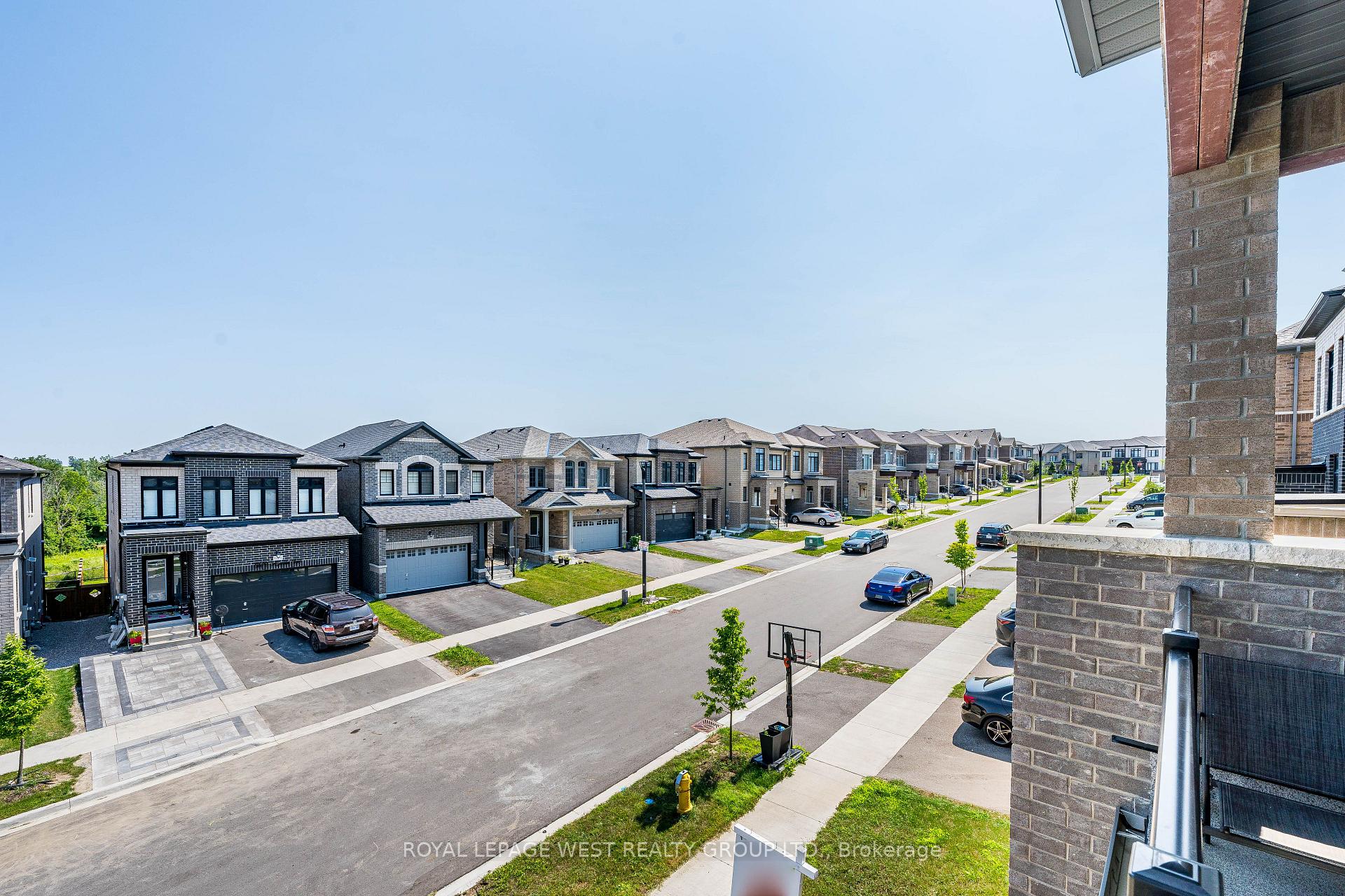 Photo 8 of 1278 Aquarius Trail, Pickering, Rural Pickering — HOMEH